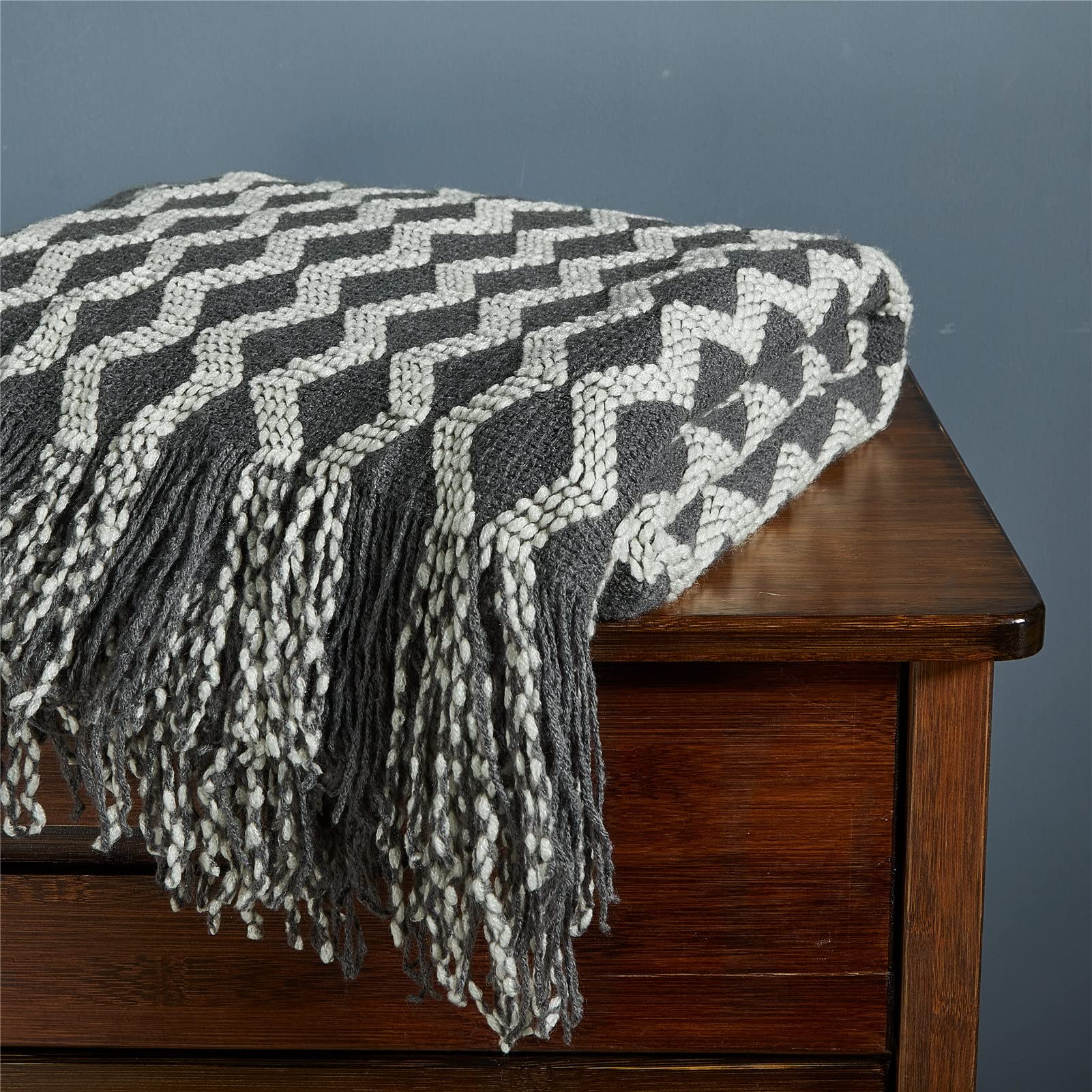 Couverture de tricoté avec canapé lit, couvre-lit nordique tassel