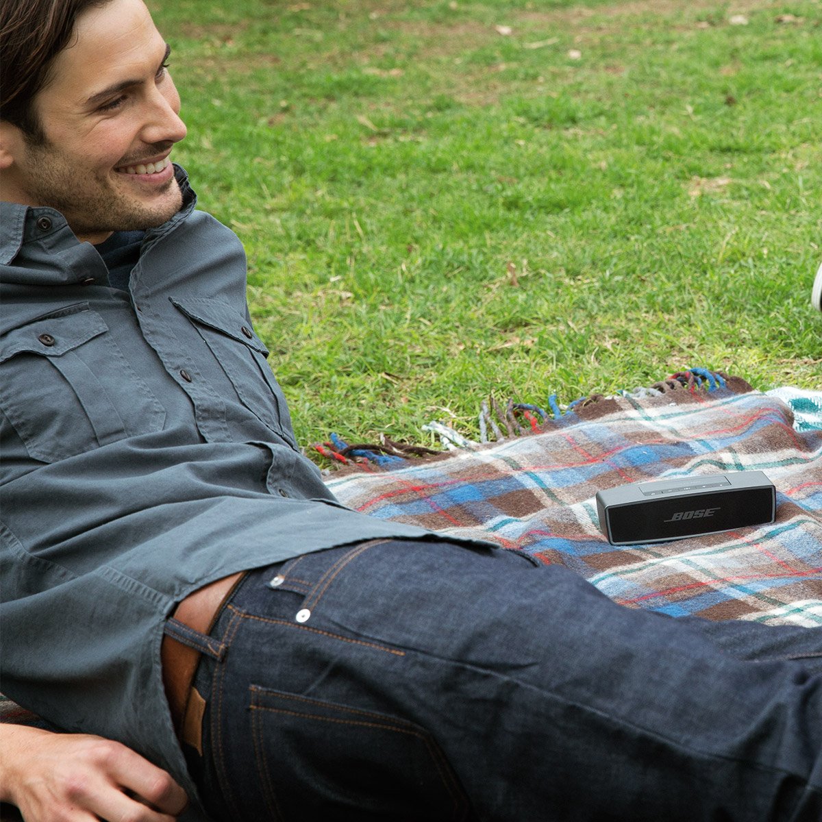 Bose SoundLink Mini II - Altavoz portátil Bluetooth, Color carbón