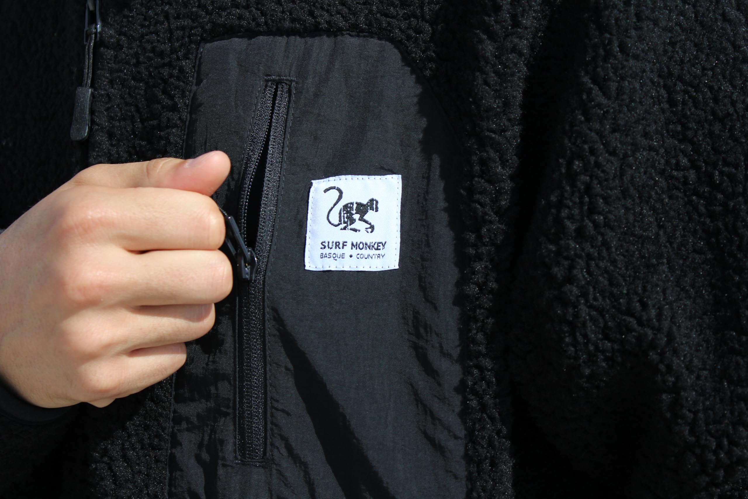 Surf Monkey Fleecejacke mit Reißverschluss, Brusttasche, langärmelig, klassische Passform, recycelt