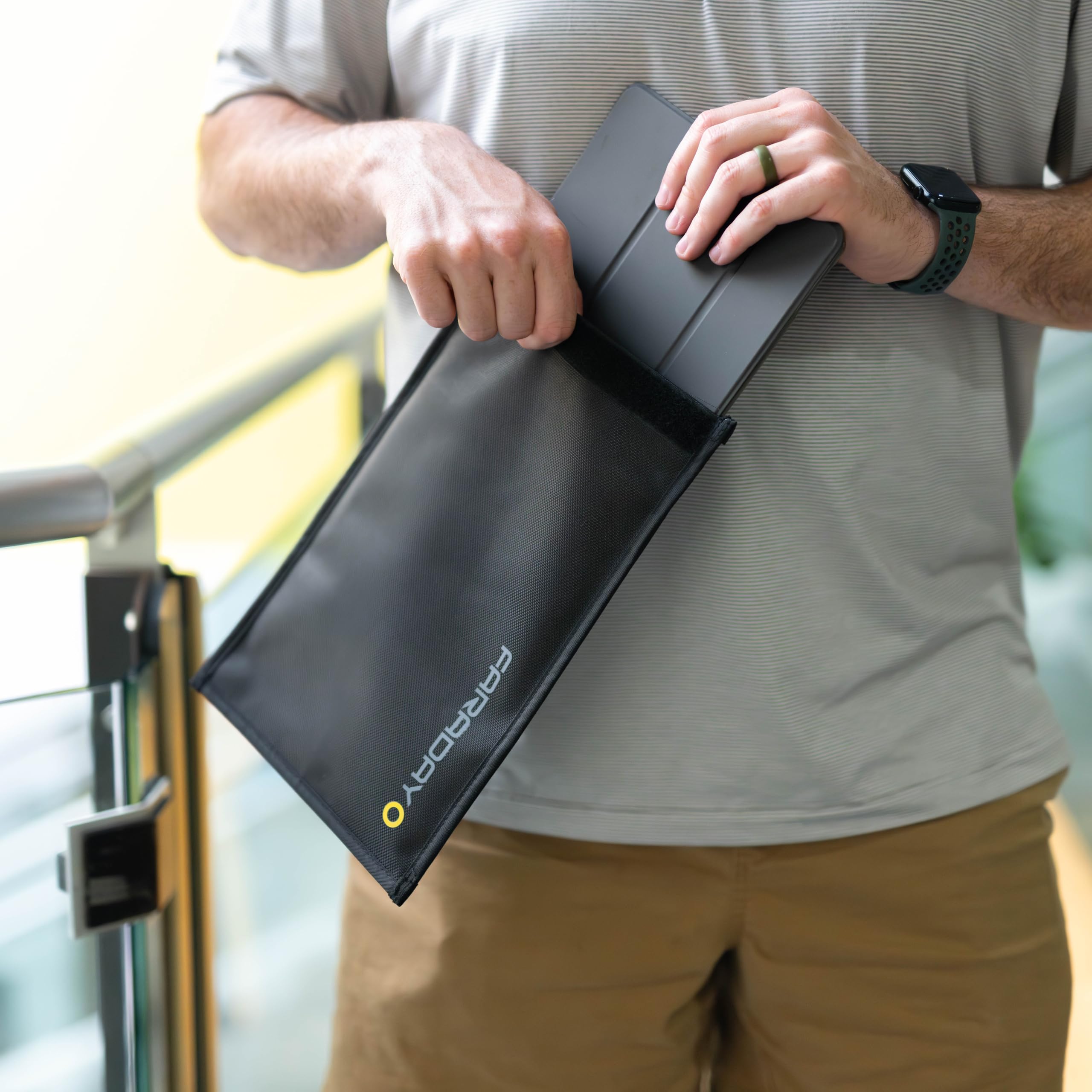 Faraday borsa giacca XL in tela nera resistente per grandi telefoni cellulari, chiavi, passaporti, carte di credito – EMP CME EMF protezione del segnale per forze dell'ordine e militare