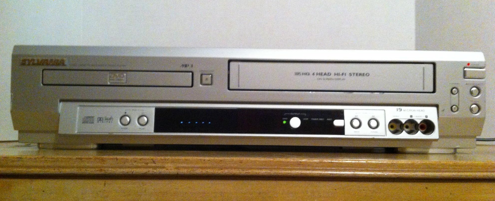 sylvania-ssd803-gravador-de-v-deo-cassete-leitor-de-dvd-vhs-dvd-video