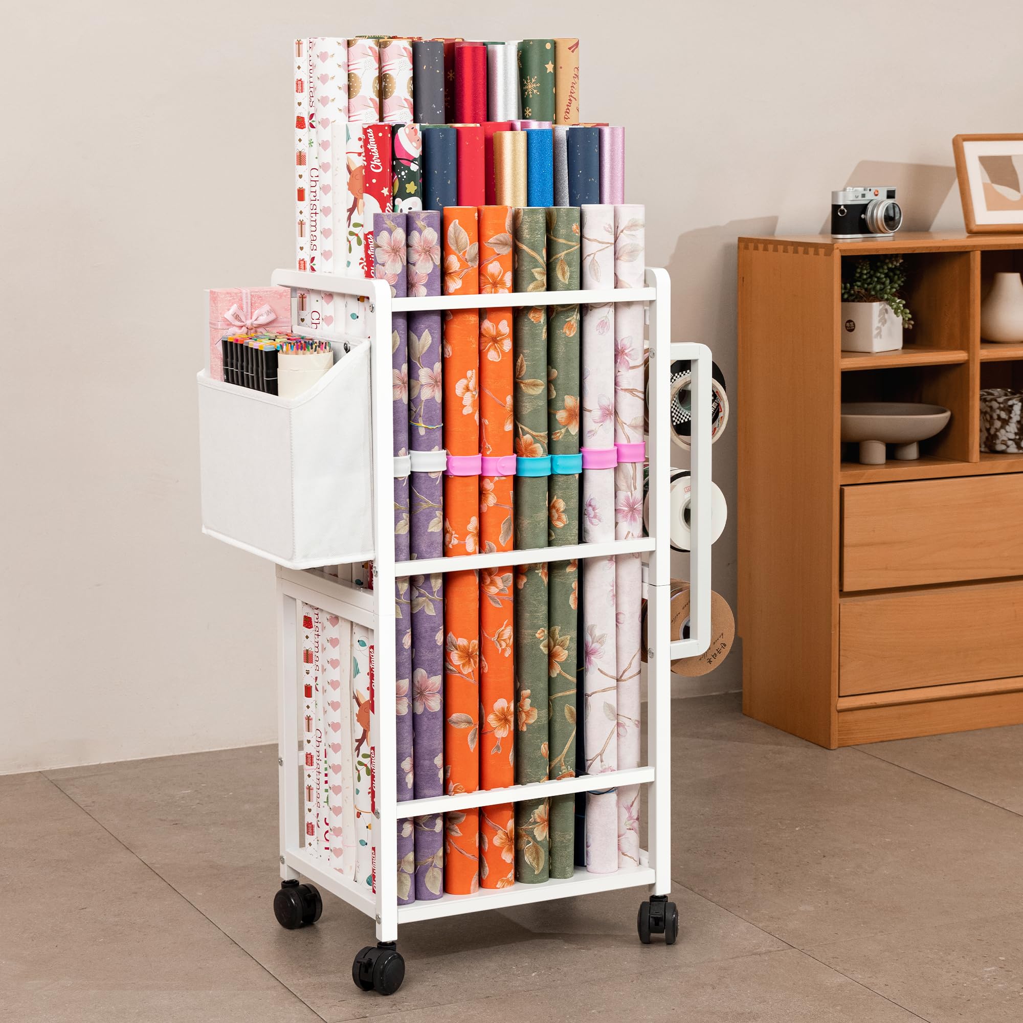 Aquzee Geschenkpapier Aufbewahrung, Geschenkpapier Organizer Rollwagen, Vertikaler Aufbewahrungswagen mit Rollen für Geschenkpapier, 3 Geschenkband Halter, 12 Schnapparmband