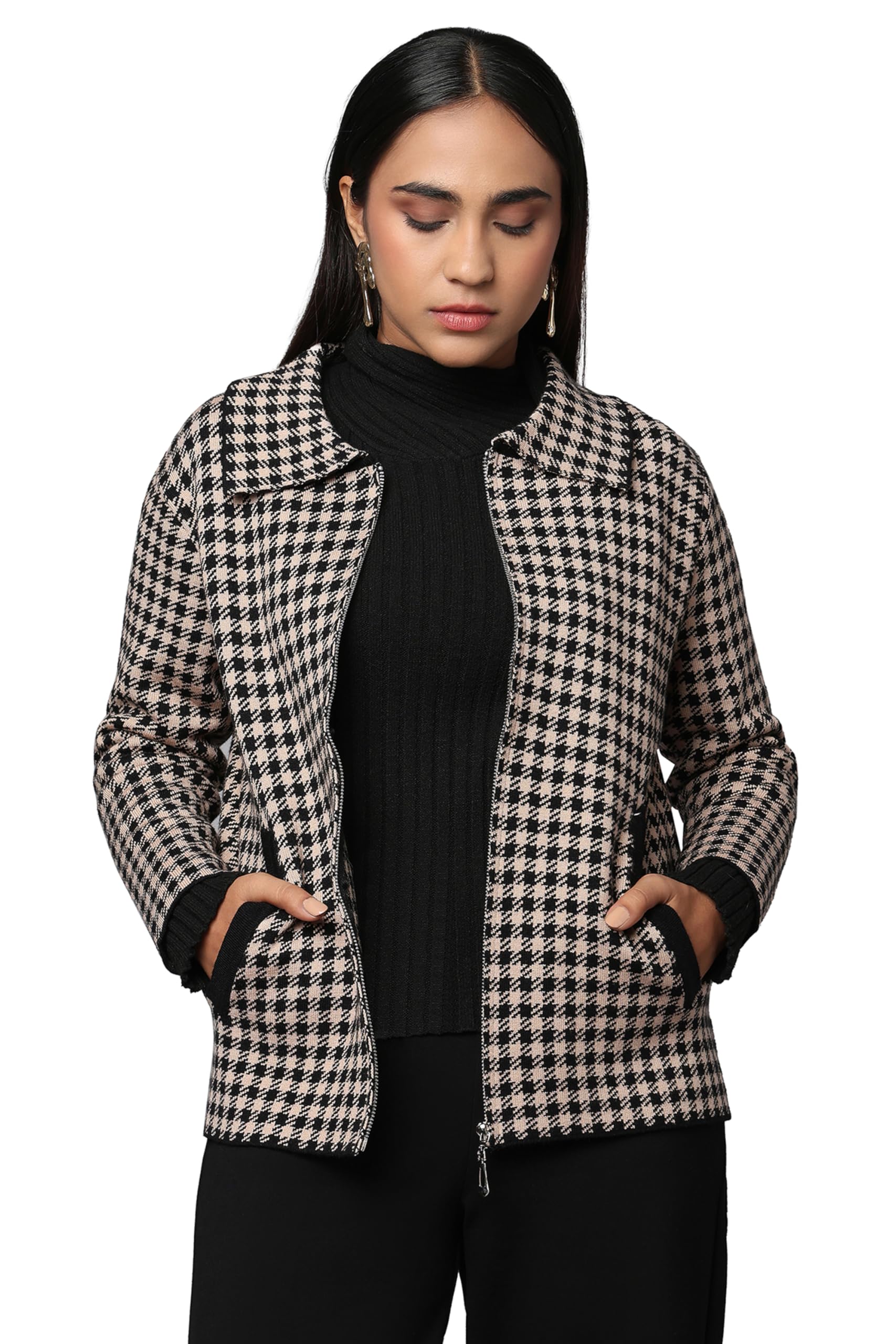 Women's Viscose Blend Houndstooth Patterned Zip-Up Sweater with Pockets-image-10