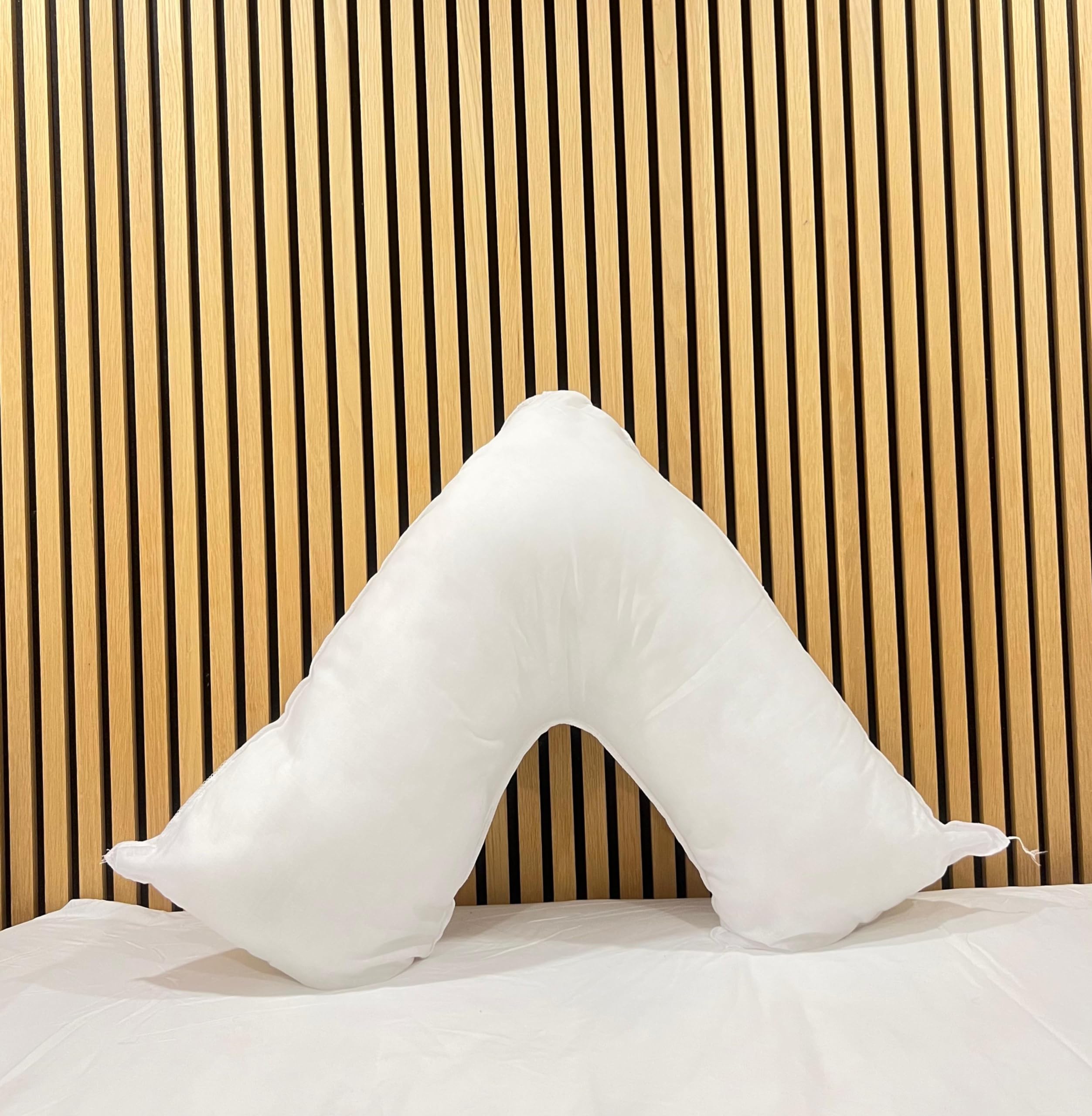 Comfortesy White Orthopaedic V Pillow (White) – Anti Allergy Triangle Pillow, Ultra Soft Bounce Back Pillow For Nursing, Maternity & Pregnancy – Extra Hollowfibre Cushioning To Supports Neck Head & Back