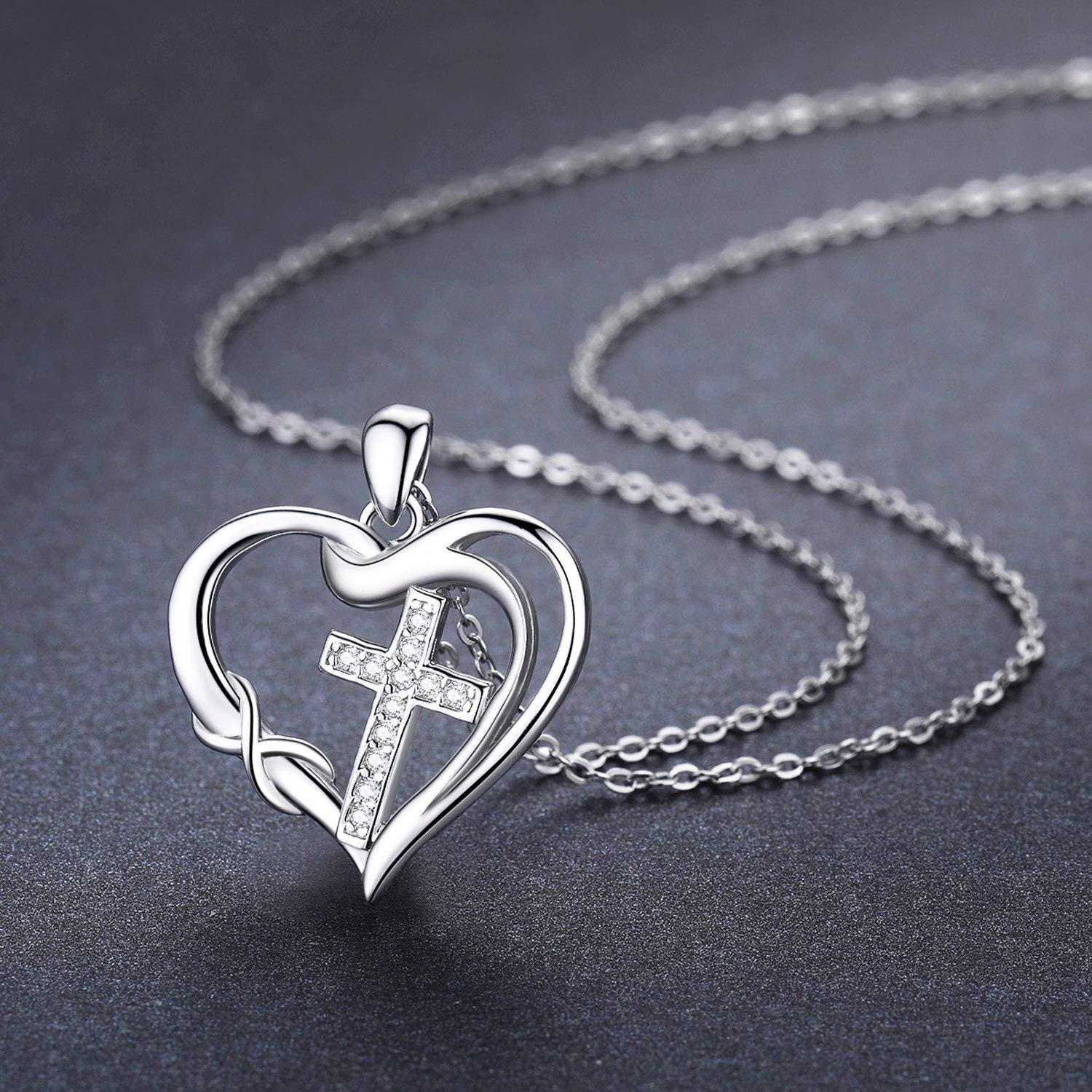 925 Sterling Silber Herz Kreuz Anhänger Halskette Faith CroSH Schmuck für Damen und Herren Perfektes religiöses Geschenk für Damen und Mädchen