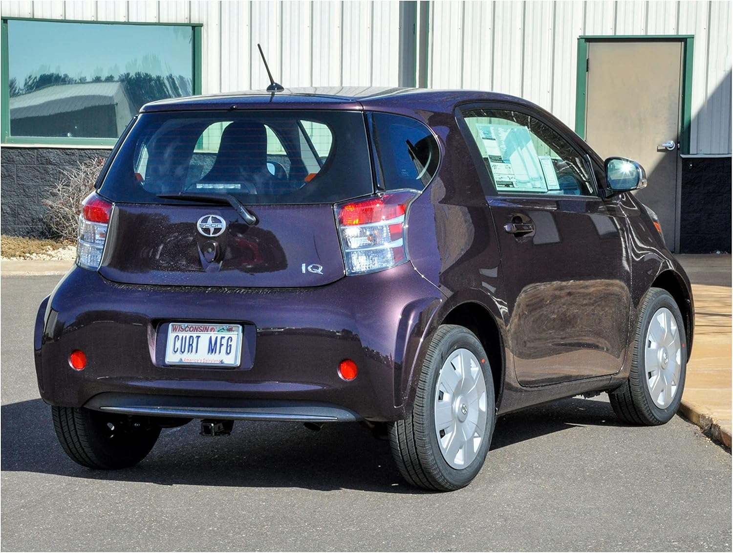 CURT Manufacturing 112913 Class 1 Trailer Hitch with Old-Style Ball Mount, Pin and Clip