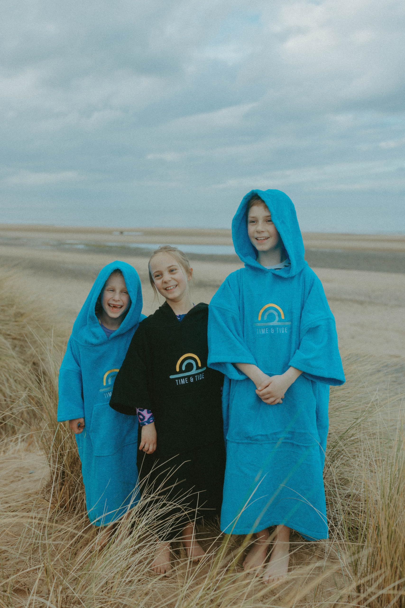 Time & Tide Peignoir en éponge pour enfants – Poncho à capuche en coton
