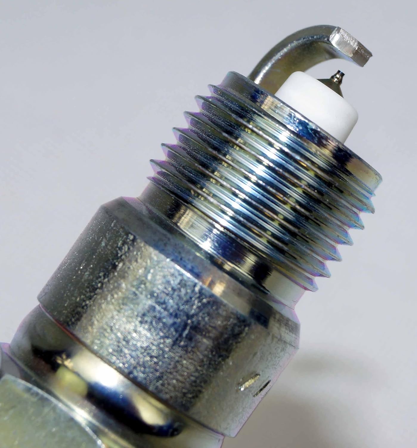 8 New NGK IRIDIUM IX Spark Plugs UR4IX # 7401