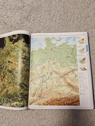 Amazon.co.jp: Diercke Weltatlas - Ausgabe 2023 : 洋書