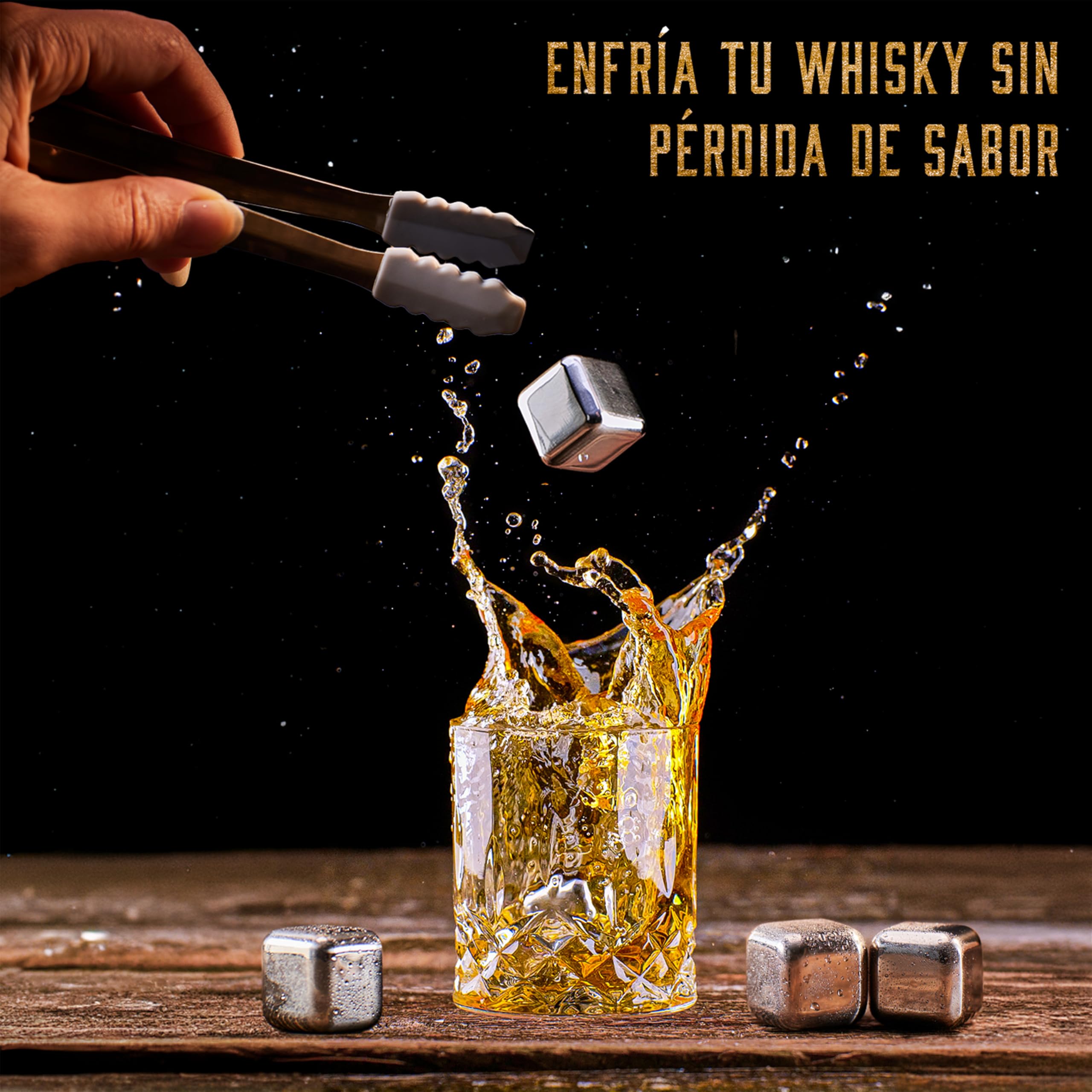 Whisiskey - Decantador de Whisky - Jarra de Whisky - Classic - 800ml - Regalo Hombre - Cubitos Hielo Reutilizables - Regalos Originales para Hombre - 4 Vasos de Whisky, 4 Piedras de Whisky y Posavasos