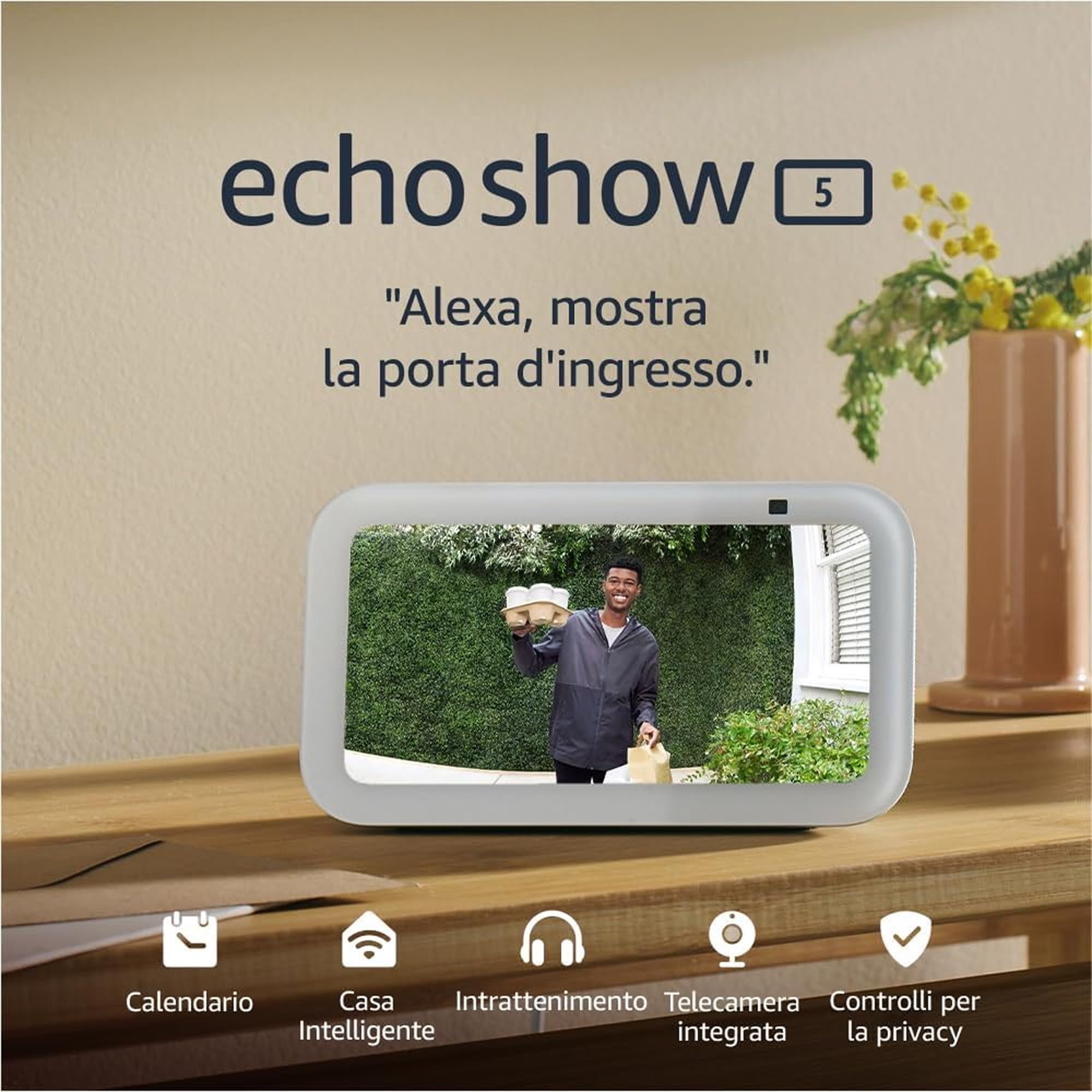 Echo Show 5 (Ultimo modello) | Bianco + WiZ Presa intelligente, compatibile con Alexa - Kit di base per Casa Intelligente