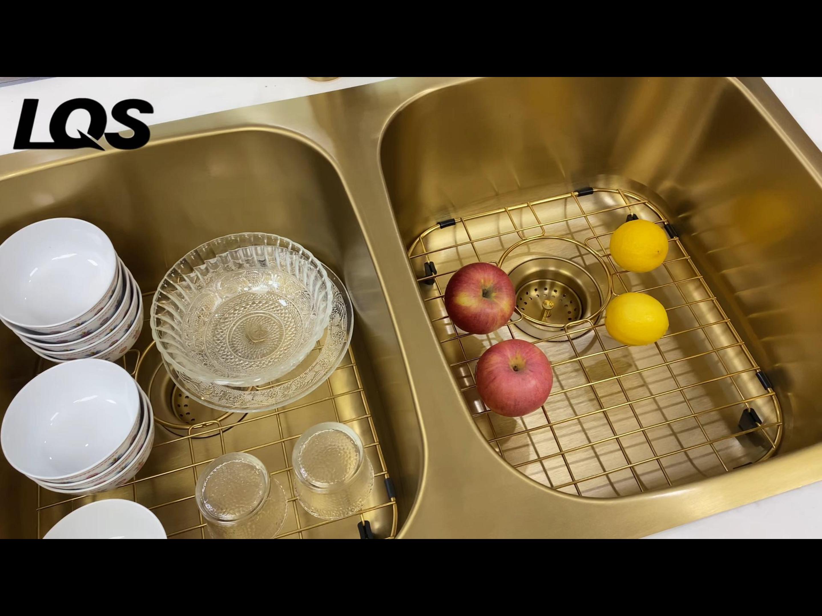LQS Brushed Gold Kitchen Sink, 32 Inch Undermount Kitchen Sink