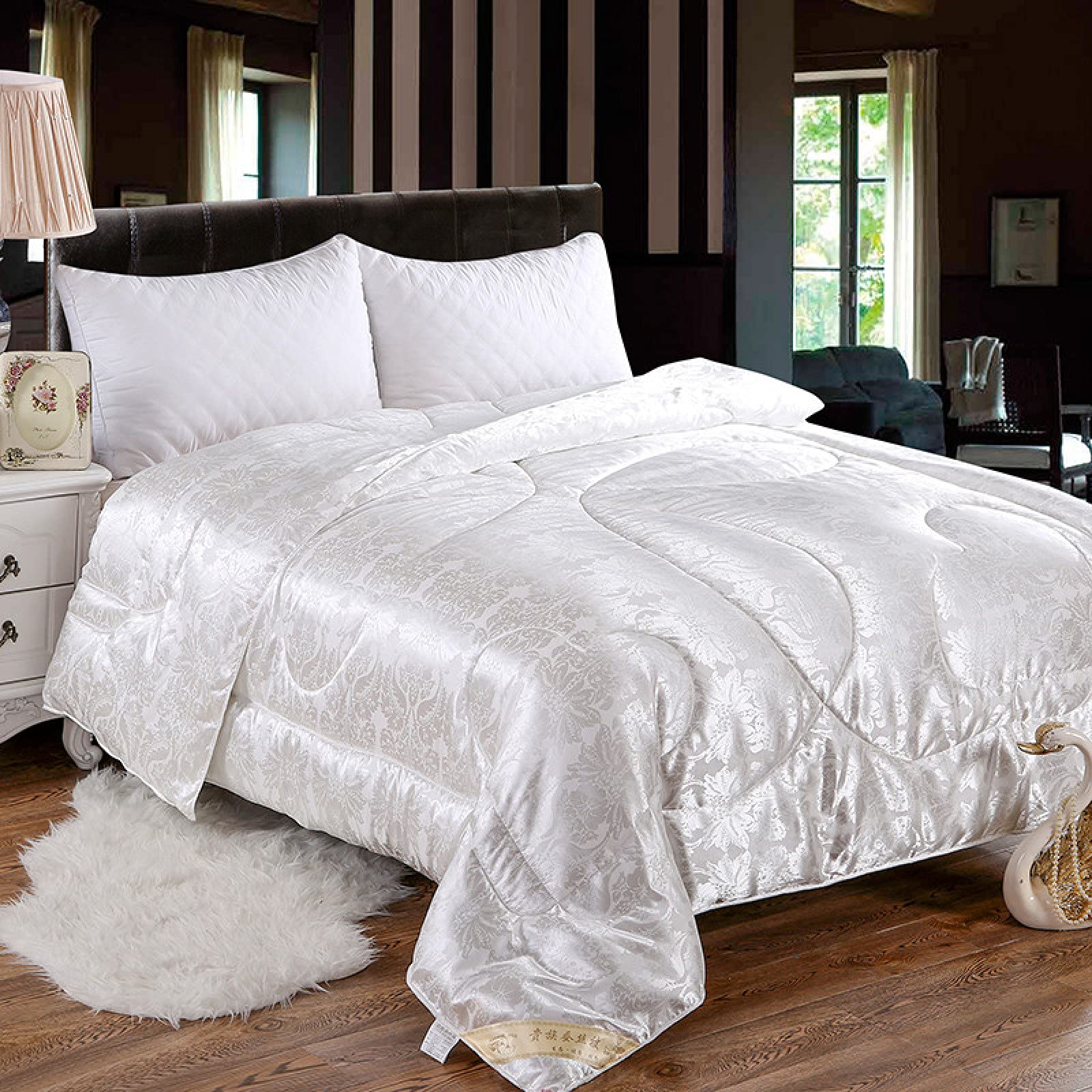 Couette en soie naturelle FACAI 220*240 chaude pour lit et grand canapé