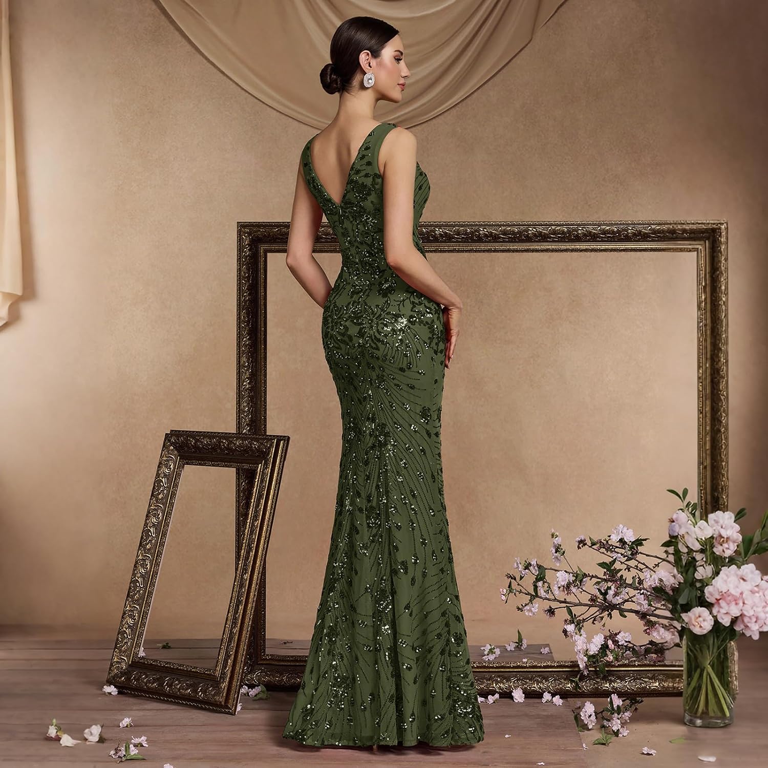 Elegant Long Sequin Formal Dress V-Neck Slit Design, Stretchy Fitted Glamorous