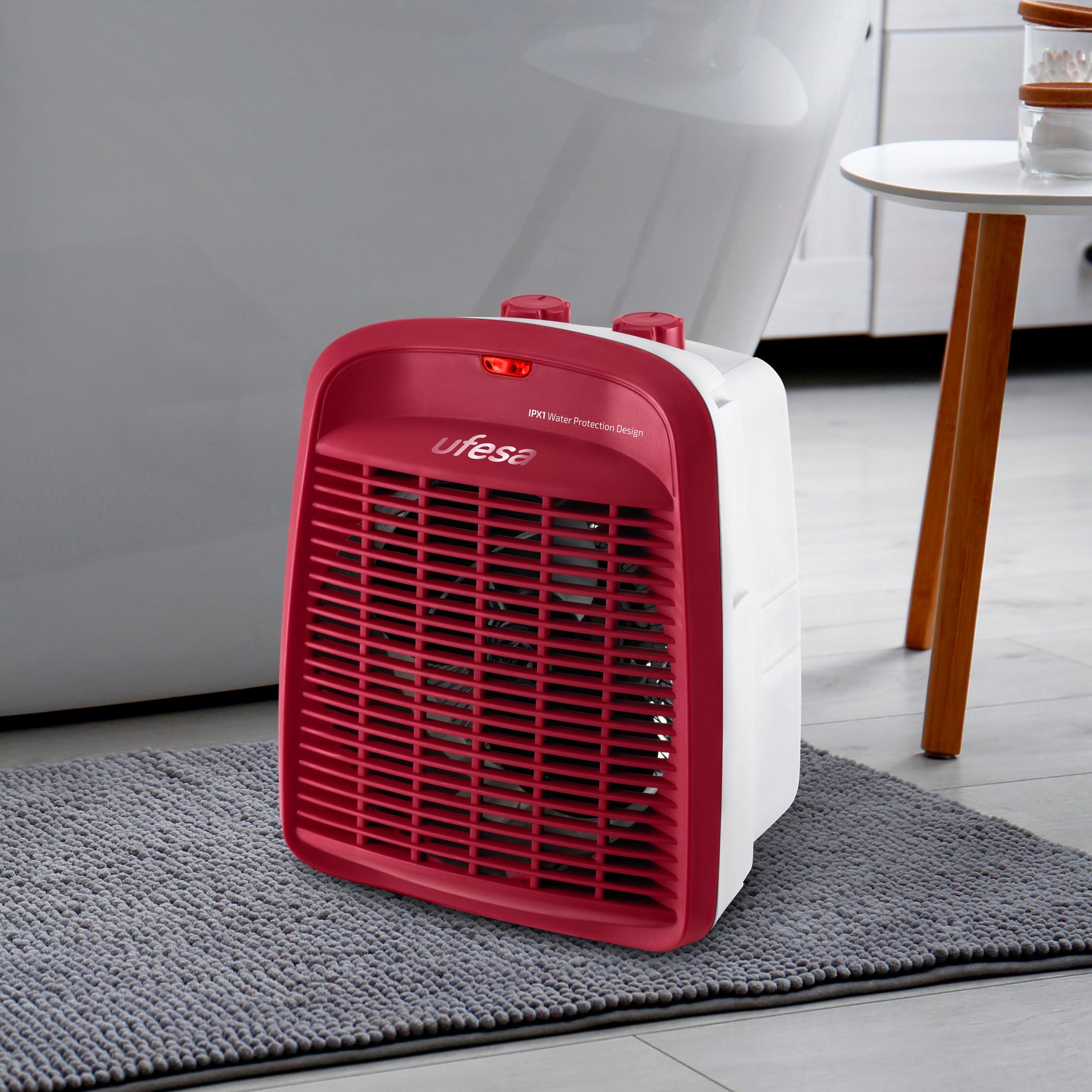 Ufesa Persei Chauffage Soufflant Compact, 3 Réglages de chaleur, 2000W, 2 Niveaux de Puissance, Fonction Ventilation, Thermostat réglabe, Rouge