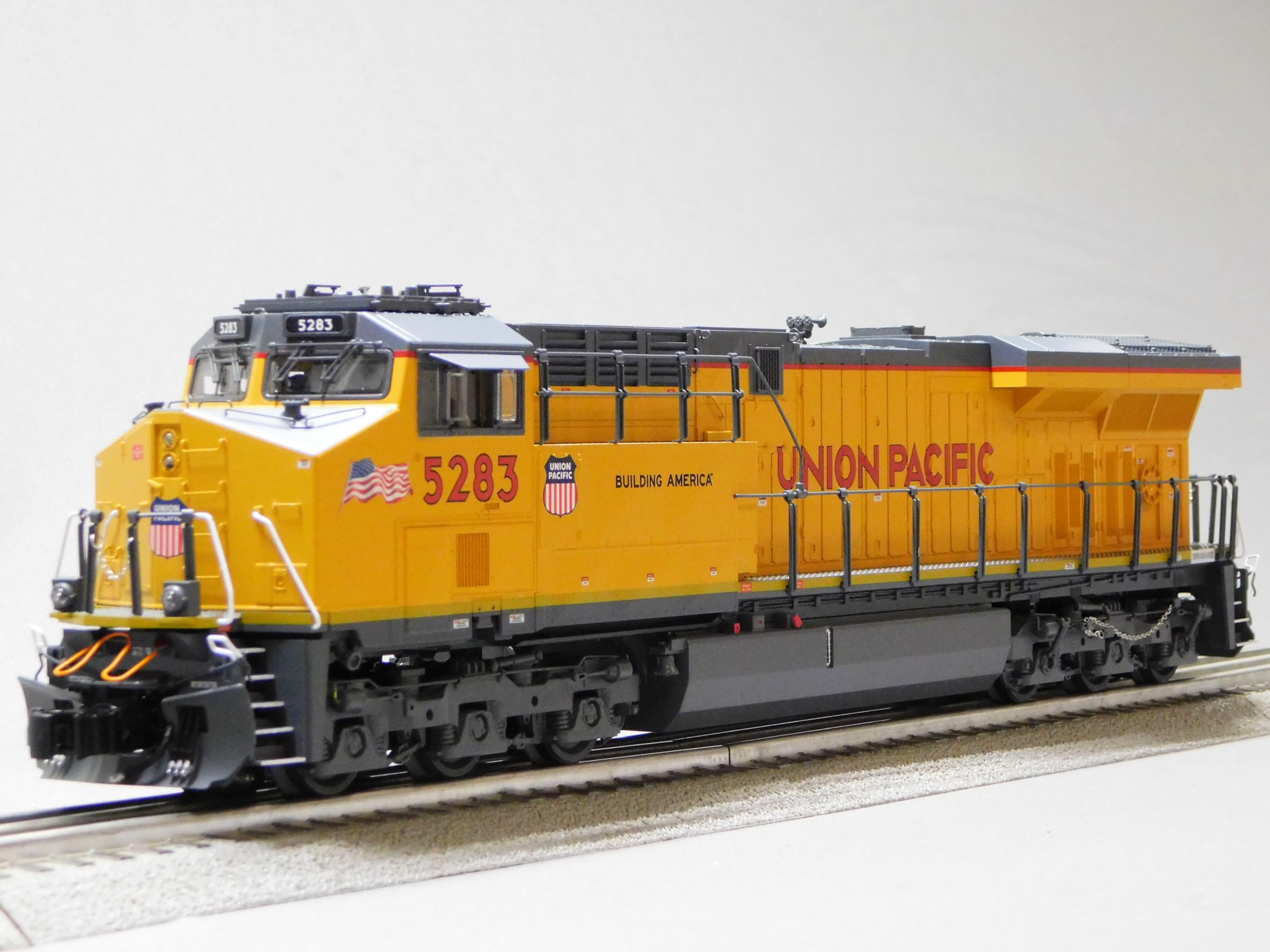Lionel BTO Union Pacific UP Legacy ES44#5283 Diesel Locomotive O Gauge 2433462