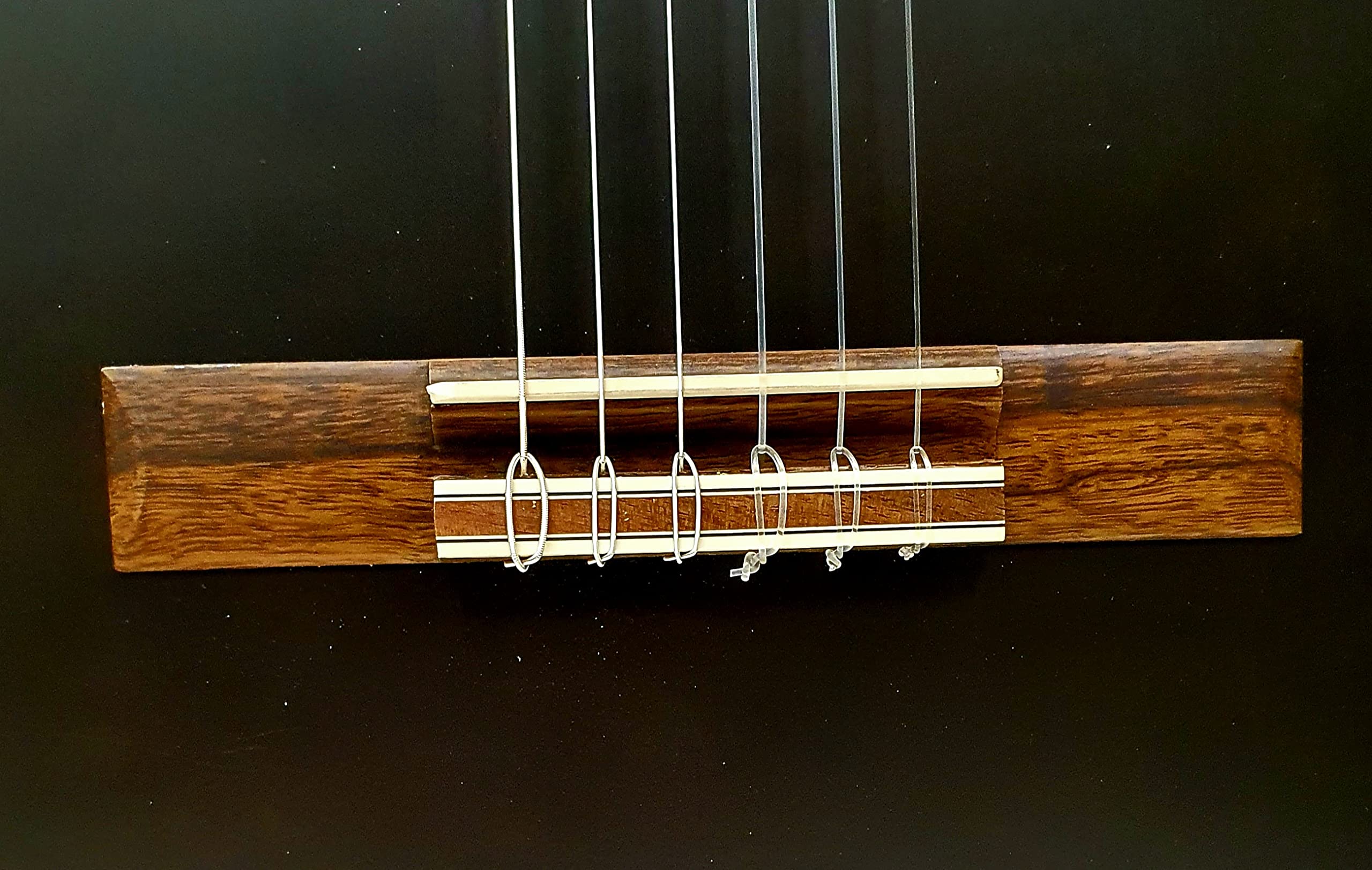 Guitarra Española Clásica ADMIRA LUNA de Madera Acabado Negro Luxe Tamaño 4/4 con Funda Acolchada 7mm - Rockmusic España