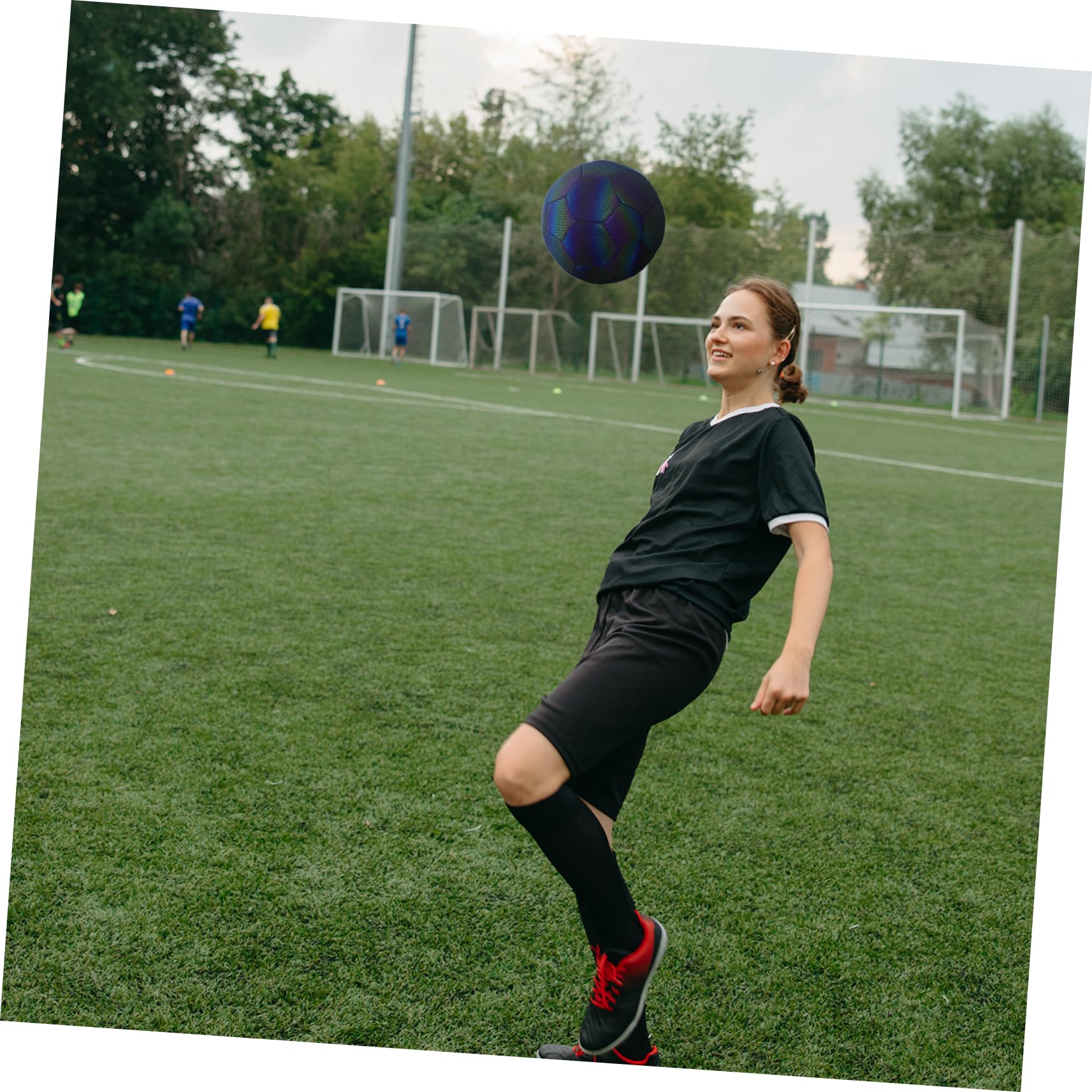 Happyyami Pallone da Calcio Riflettente Olografico, Allenamento e Partite