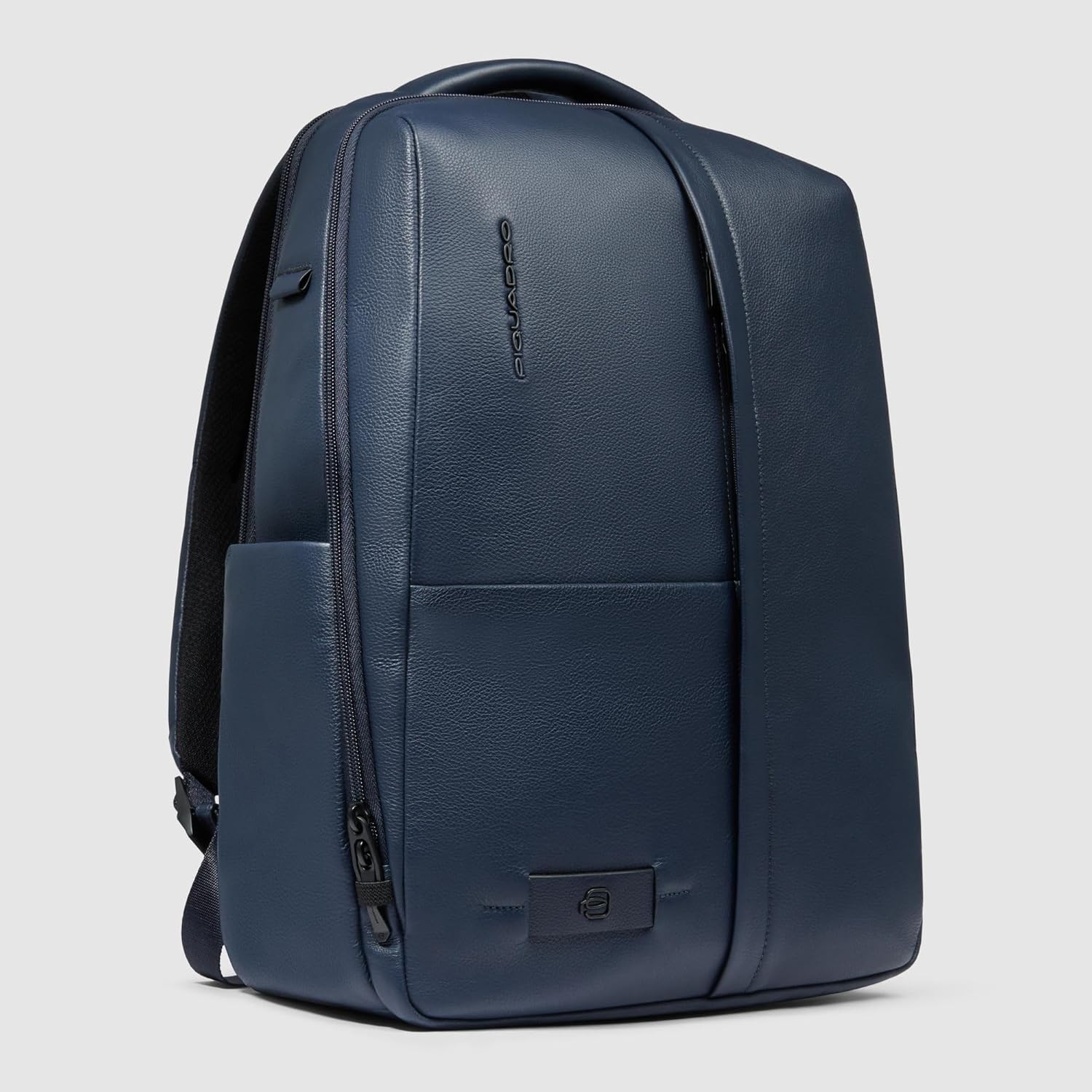 Piquadro – Men's 15.6" Laptop Backpack – Leather – Blue – Elegant and Functional