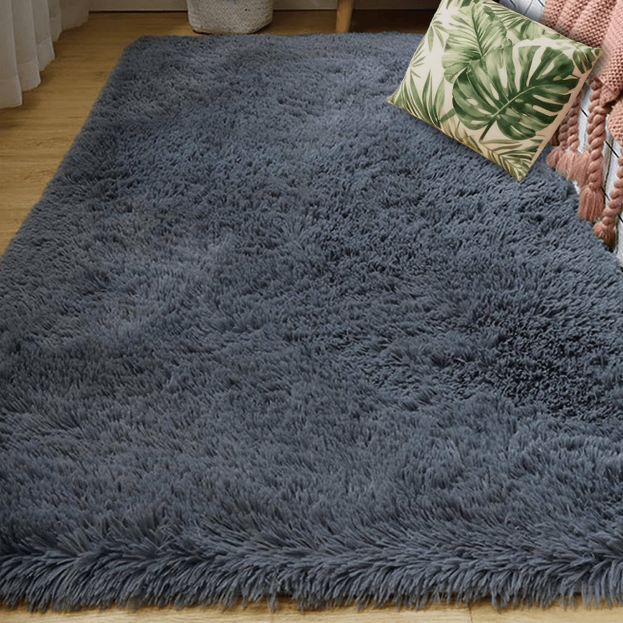 Tapis de salon shaggy isolant et doux pour grand salon gris
