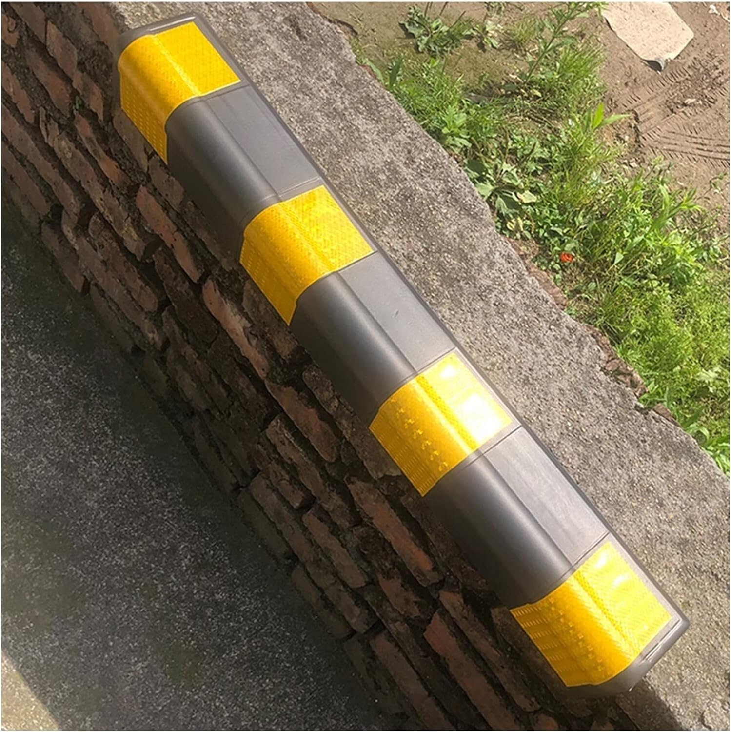 Tianqihao Yellow Garage Column Protector Wall Corner Guard For Parking Garages, 0.6Cm Thick Reflective Anti-Scratch Eva Foam Corner Guards To Protect Parking, And Warehouses,-16Pcs
