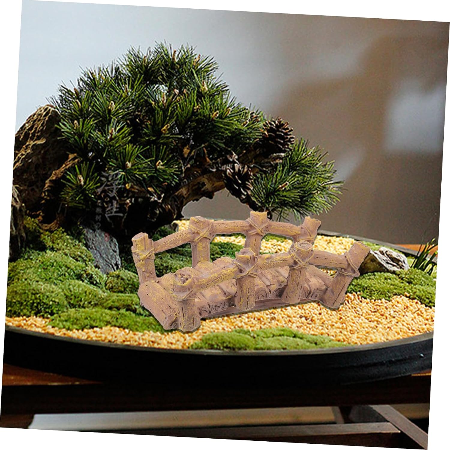 Vaguelly Realistic Decorative Resin Bridge Model for Garden Miniature Bridge Prop Craft