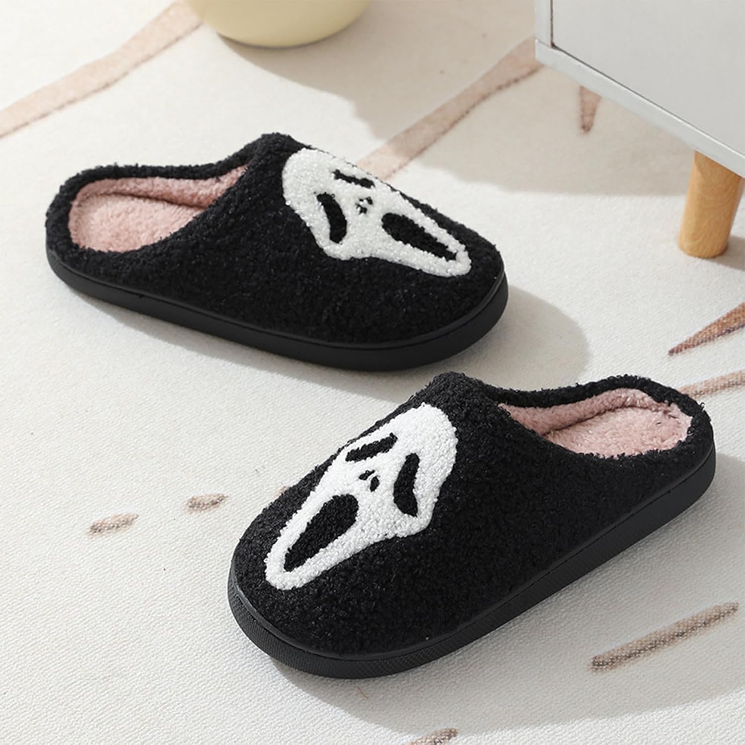 Happy Face Slippers for Women Men,Retro Soft Cozy Comfy Plush Lightweight House Slippers Slip-on Indoor Outdoor Slippers,Slip on Anti-Skid Sole - Image 4