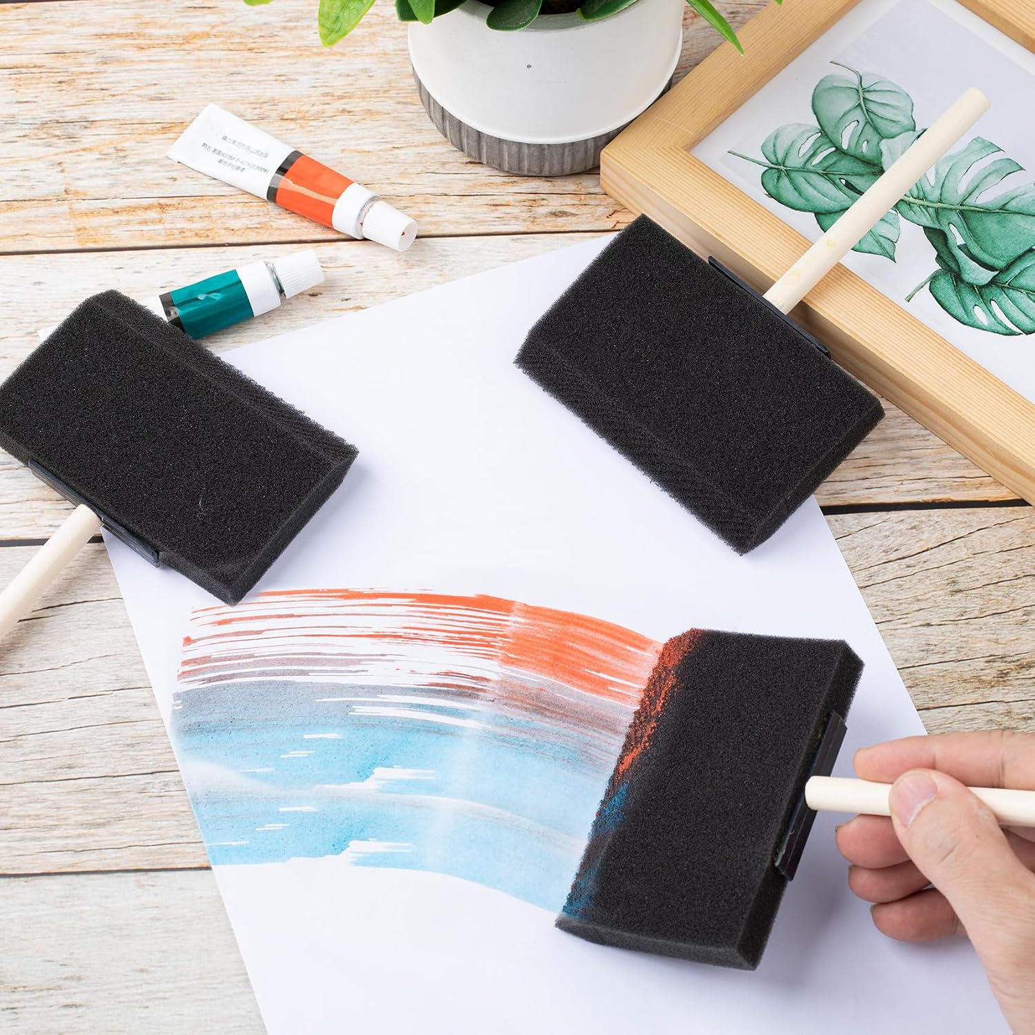 HINZIC 4 Pcs 4 inch Foam Paint Brushes Black Sponge Brushes Wood Handle Foam Brushes for Painting Varnishes DIY Craft Projects