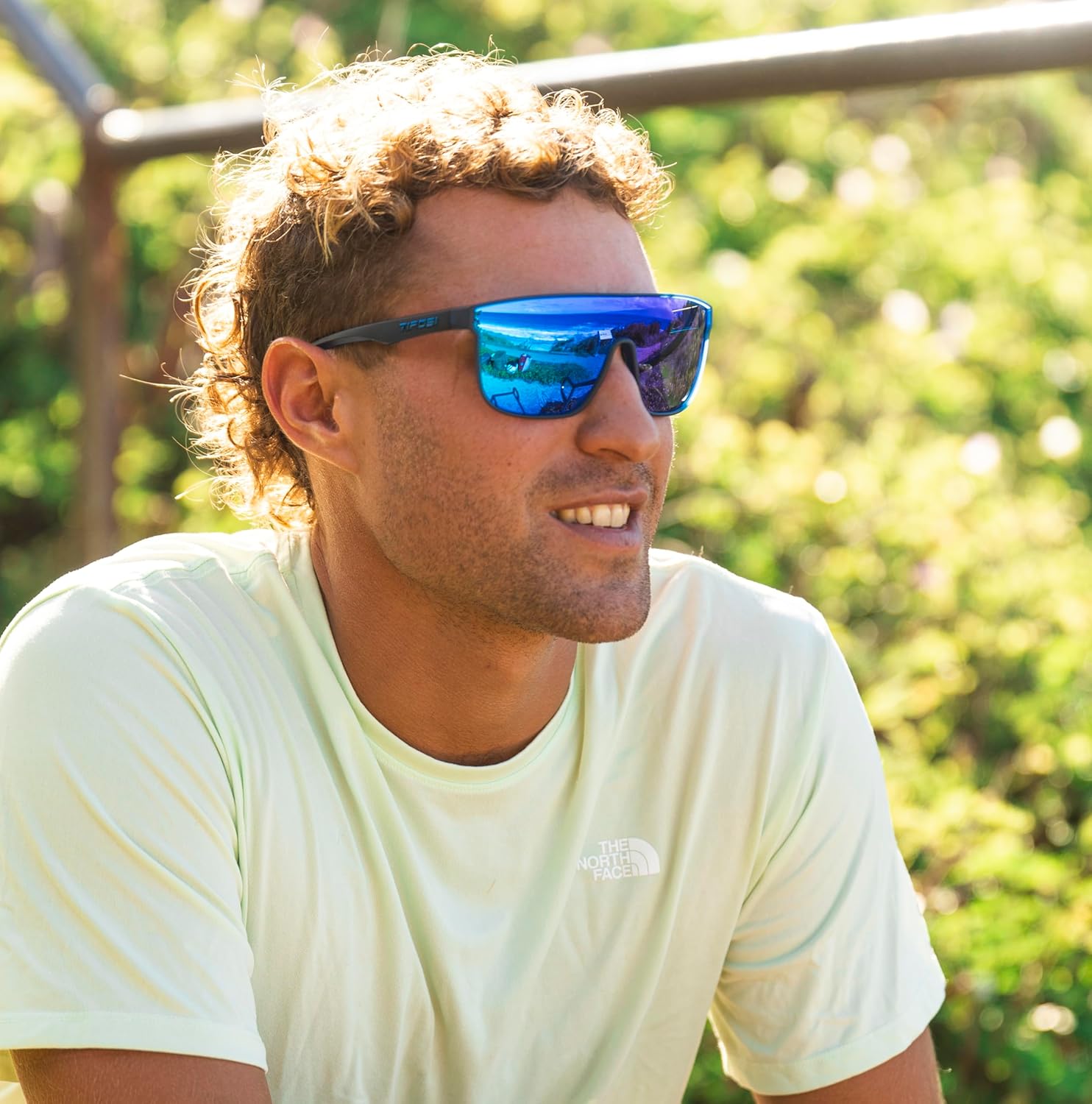 Tifosi Optics Sanctum XL Sunglasses - Image 4