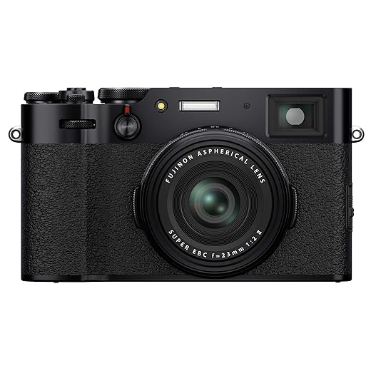 Fujifilm X100V Street Photography Favorite