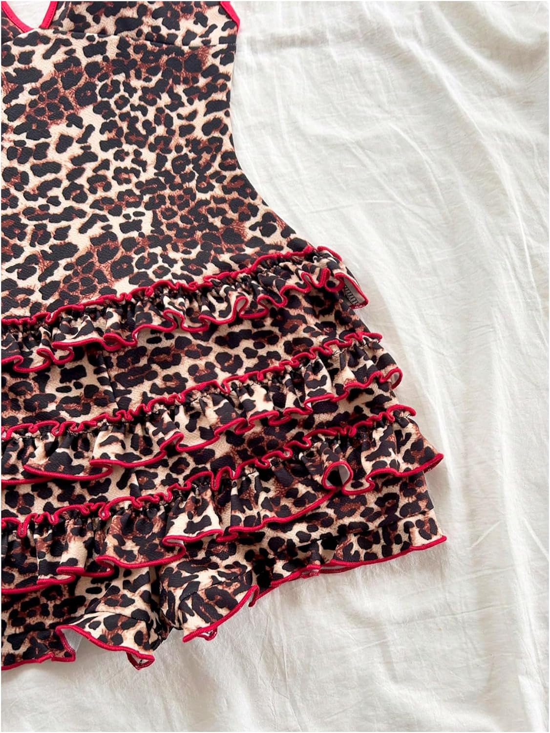 Milumia Women's Leopard Print Sleeveless Halter Romper Y2K Contrast Binding Shorts Jumpsuit - Image 5