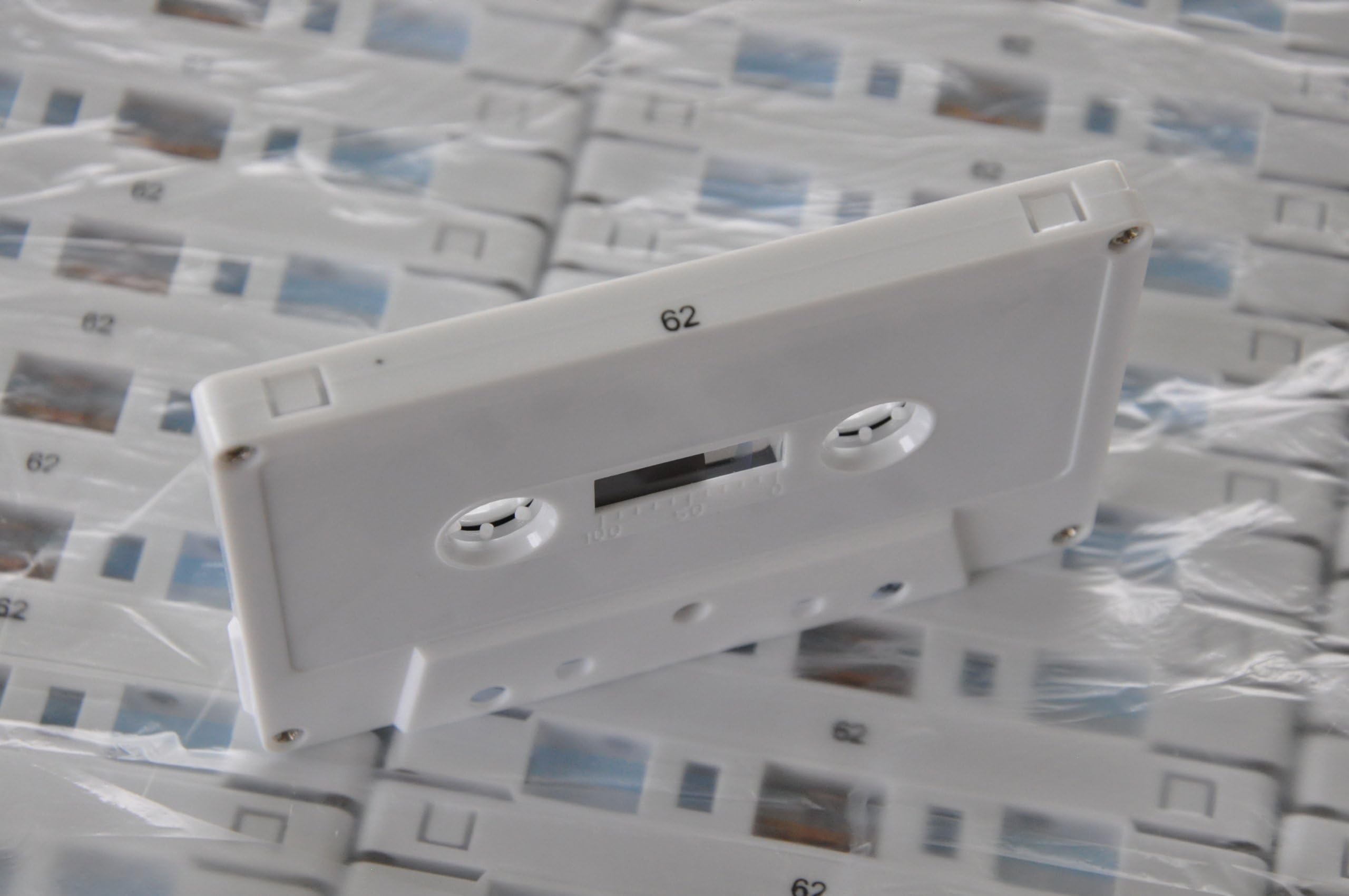 100 White 62 Minute Professional Series Blank Audio Cassette Tapes - 31 Min Per Side