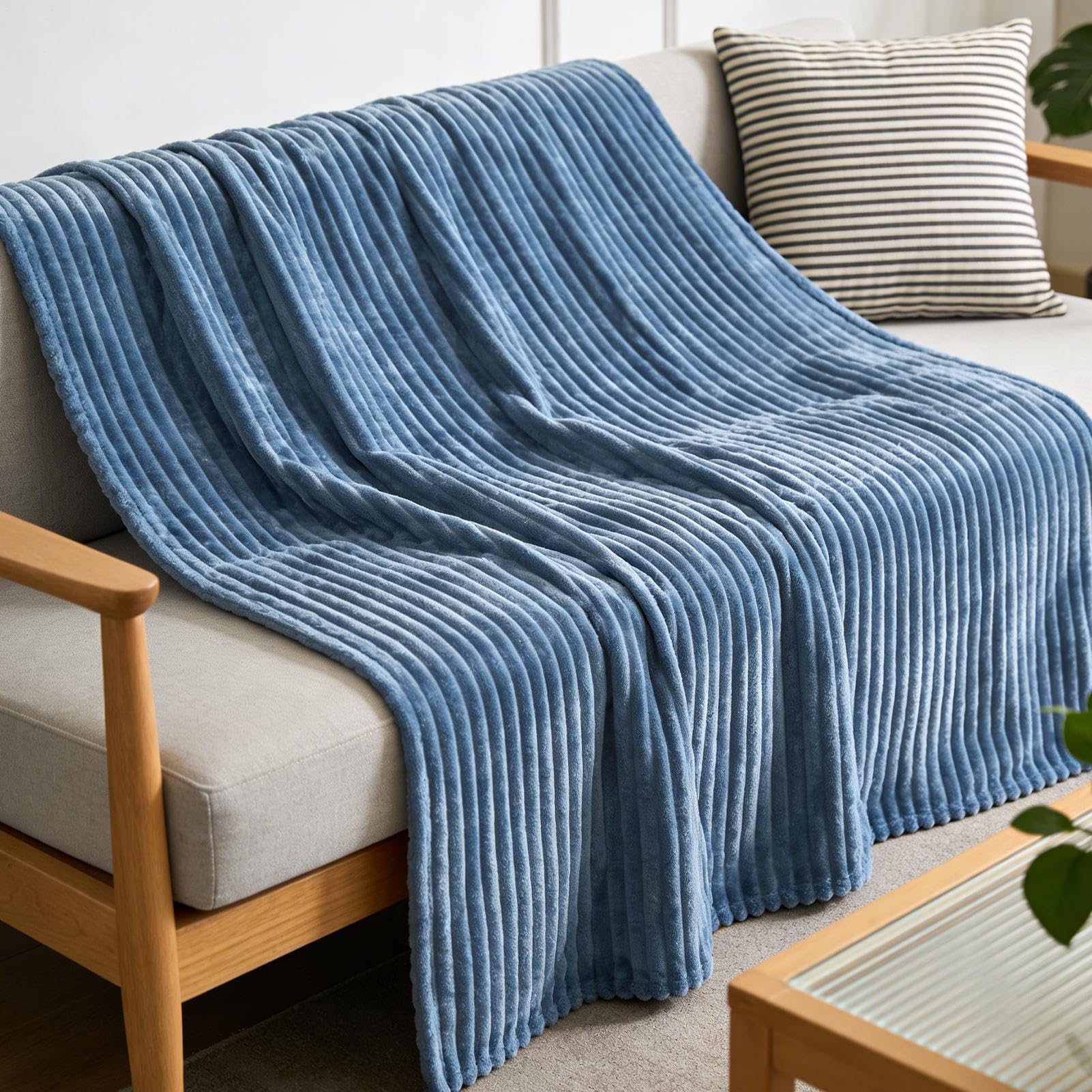 Manta De Sofá Felpa Confortable Gruesa Y De Tacto Suave | Mantas de Felpa de 200 por 230 Centímetros Para Sofá Sillón Cocina Dormitorio Silla Coche Cama Mujeres Hombres y Niño