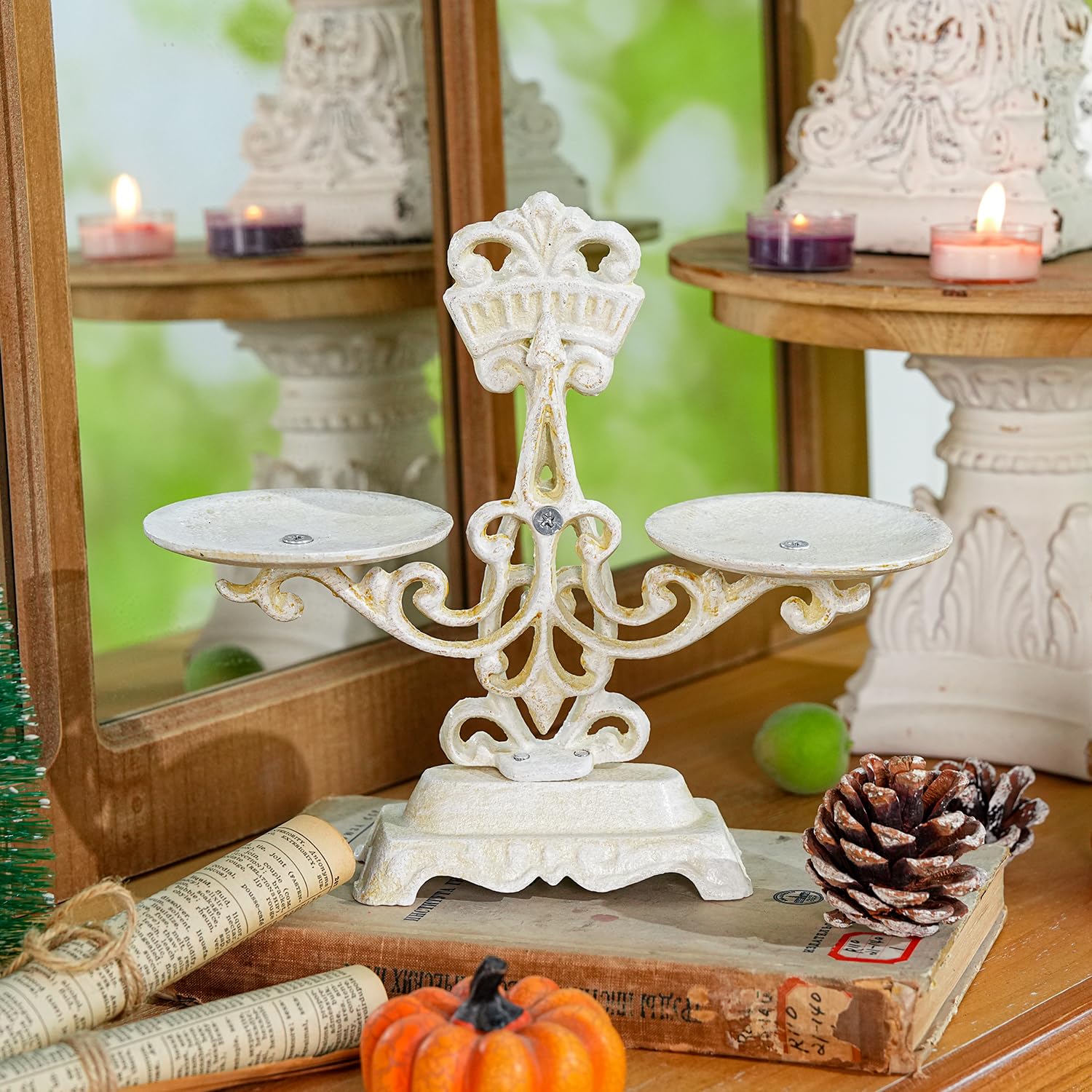 Sungmor Portacandele vintage in ghisa, stile rustico a doppio vassoio, design a scala di equilibrio, in stile antico, centrotavola da tavolo in metallo bianco per candele a pilastro o tealight