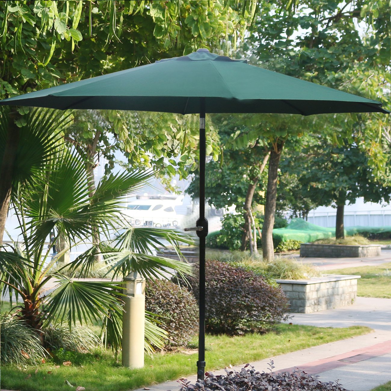 Amazon Com Sunnyglade 9 Patio Umbrella Outdoor Table Umbrella With 8 Sturdy Ribs Dark Green Garden Outdoor