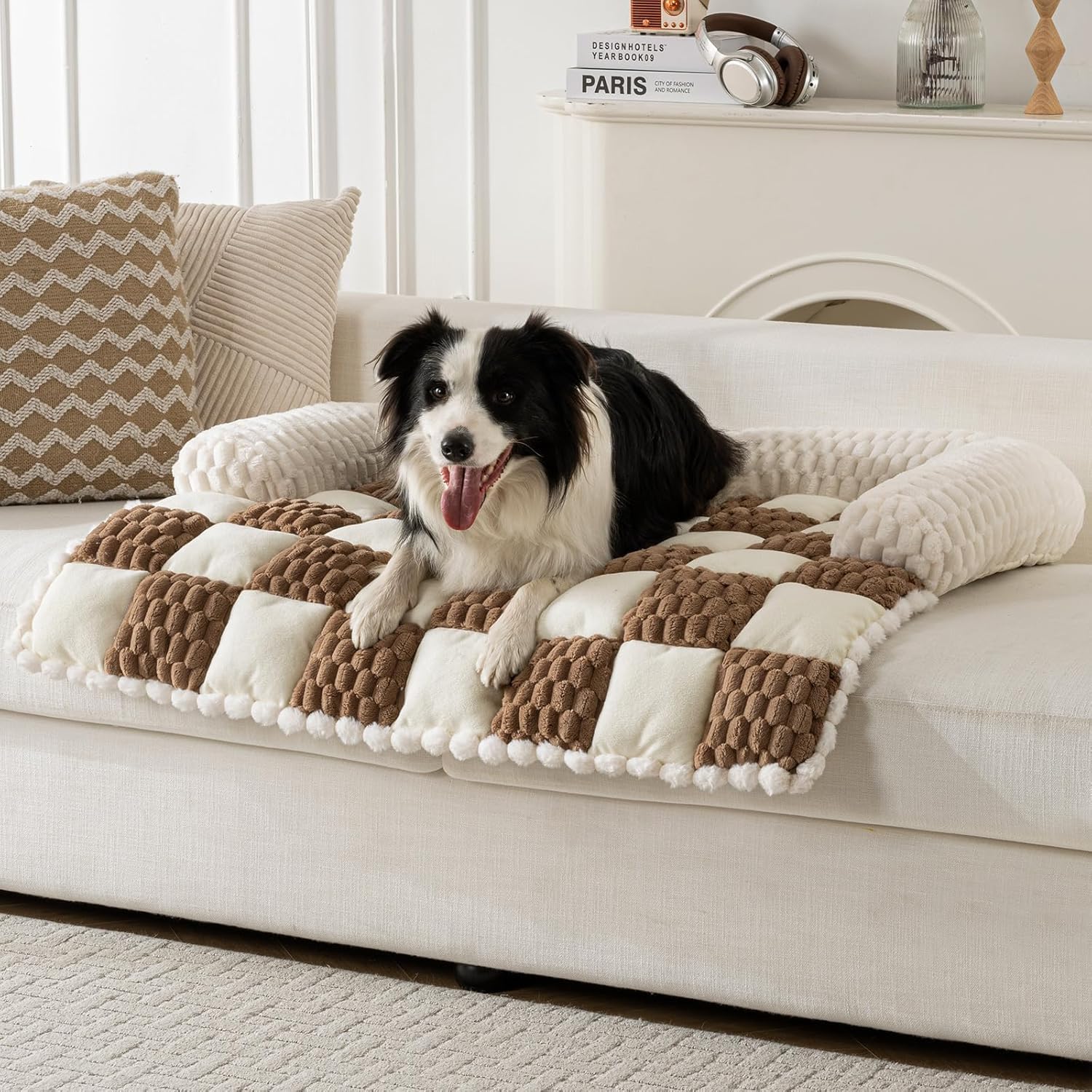 Npetrsnug Dog Couch Bed, Thick Flannel Dog Couch Cover Protector, Washable Pet Couch Covers for Sofa, Non-Slip Couch Covers for Dogs, Pet Bed Mat for Couch (Brown, L-39.37 x 33.45 inch)