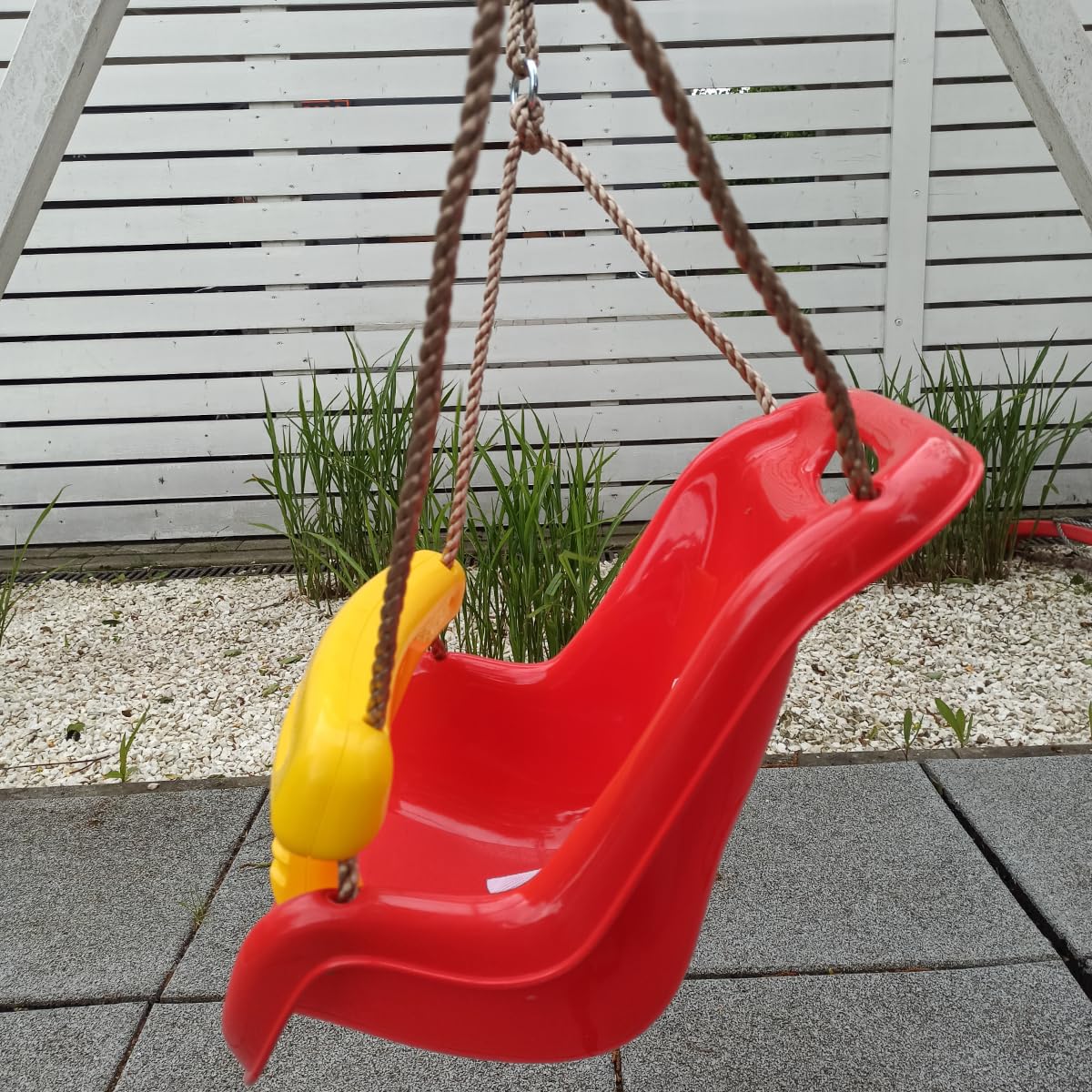 TRIBECCO® Cuna de columpio para bebé 3-12 años – ajustable en altura, con cinturón de seguridad y barra, para interior y exterior, resistente a la intemperie, probado según EN 71, hasta 50 kg, asiento