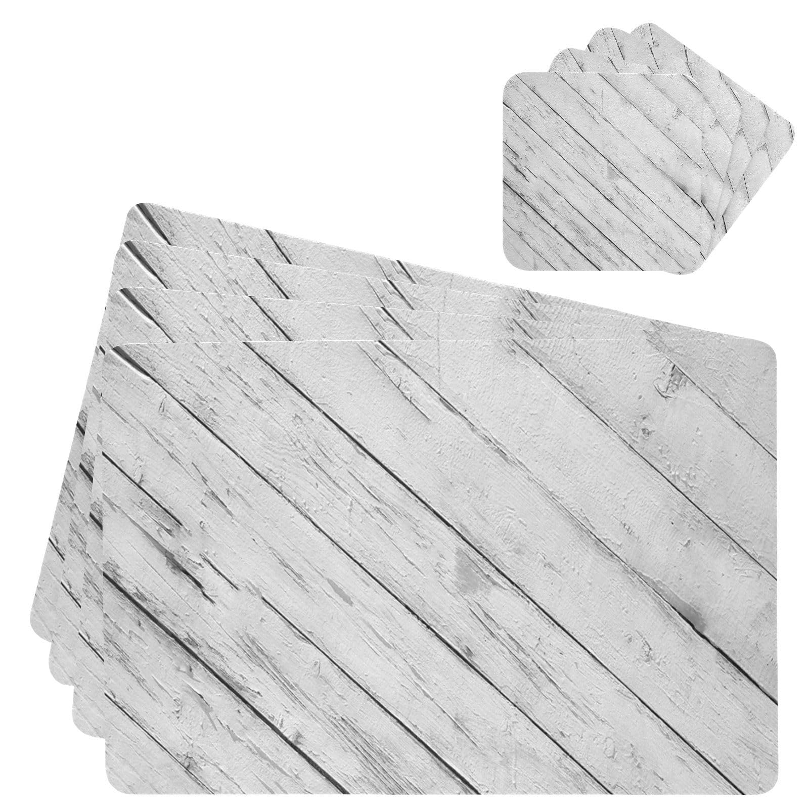 Masquer un meuble abîmé avec le sticker grain de bois blanc réaliste