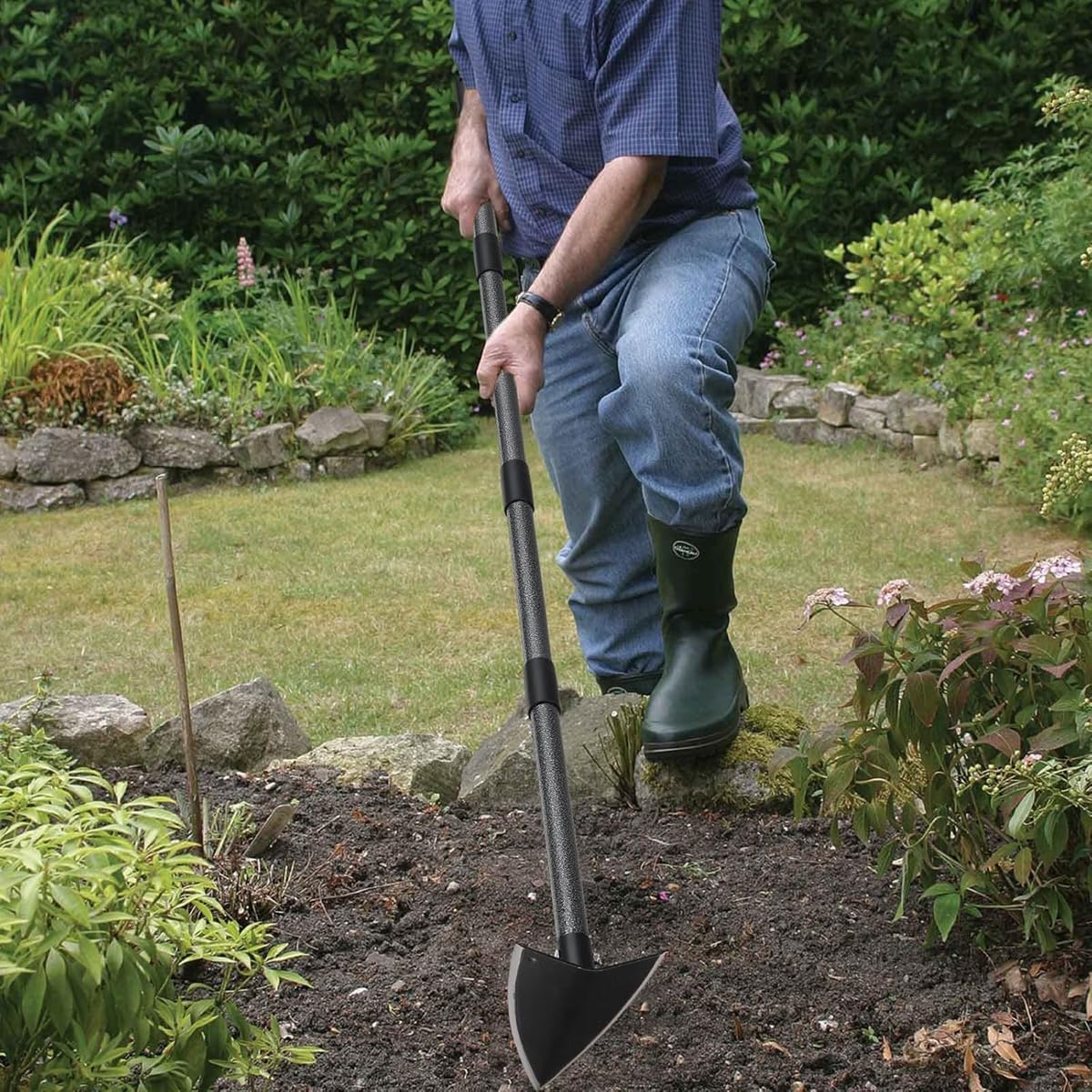 Tenusrnop 60-Inch Long Handle Triangle Hoe Review: Heavy Duty Weeder for Garden Beds