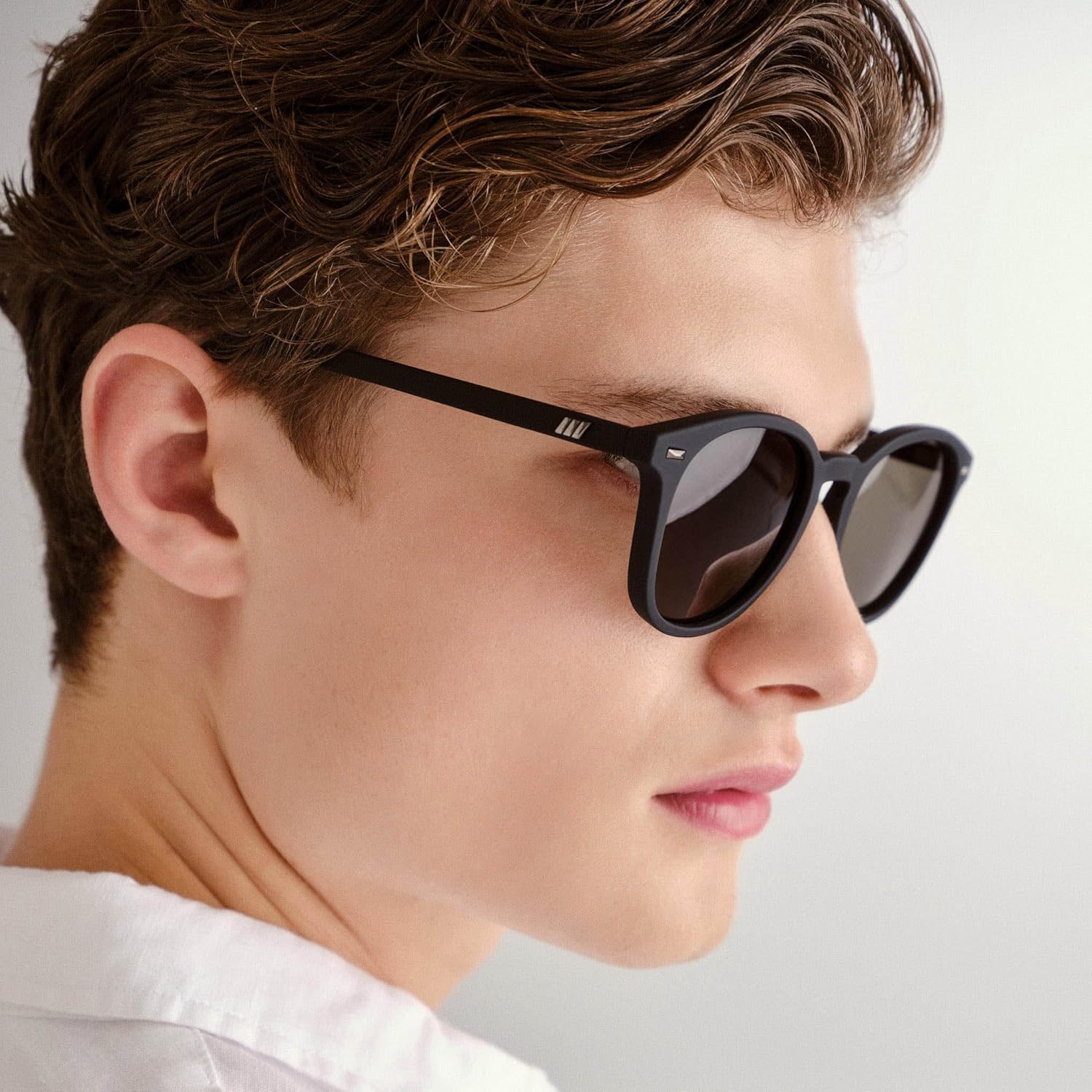 Le Specs Bandwagon Sunglasses - Round, Unisex, Classic ‘Everyday’ Style - Image 7
