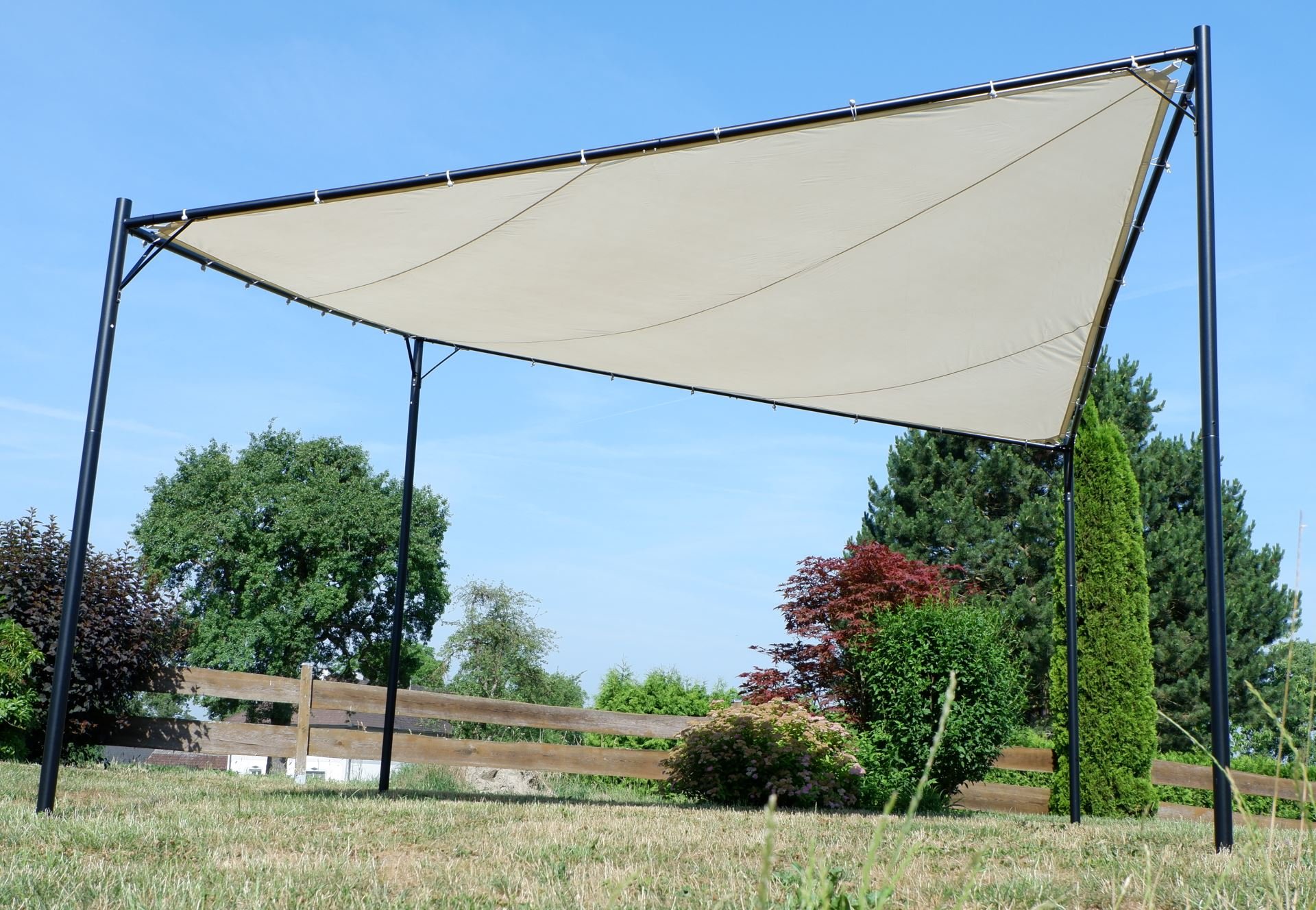 ALEOS. Eleganter Gartenpavillon Schmetterling Butterfly Pavillon Sonnensegel 4x4 Meter 16m² Dach, UV30+ Modell: Paros von AS-S