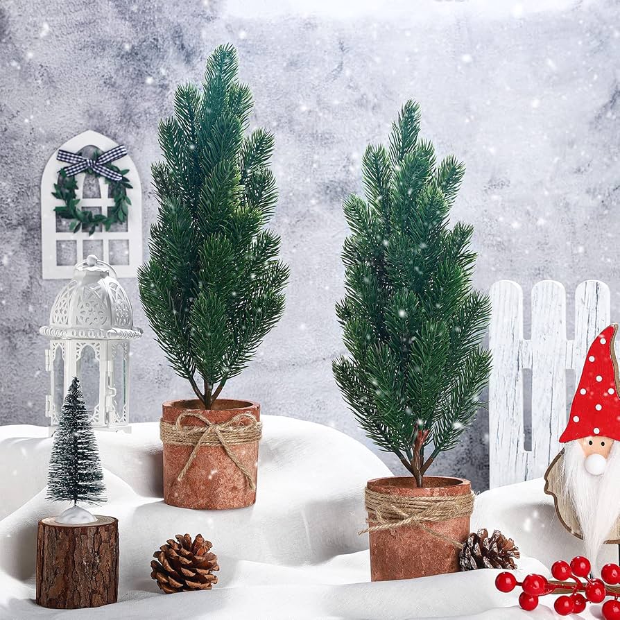 Small christmas trees to send as gifts Clearance