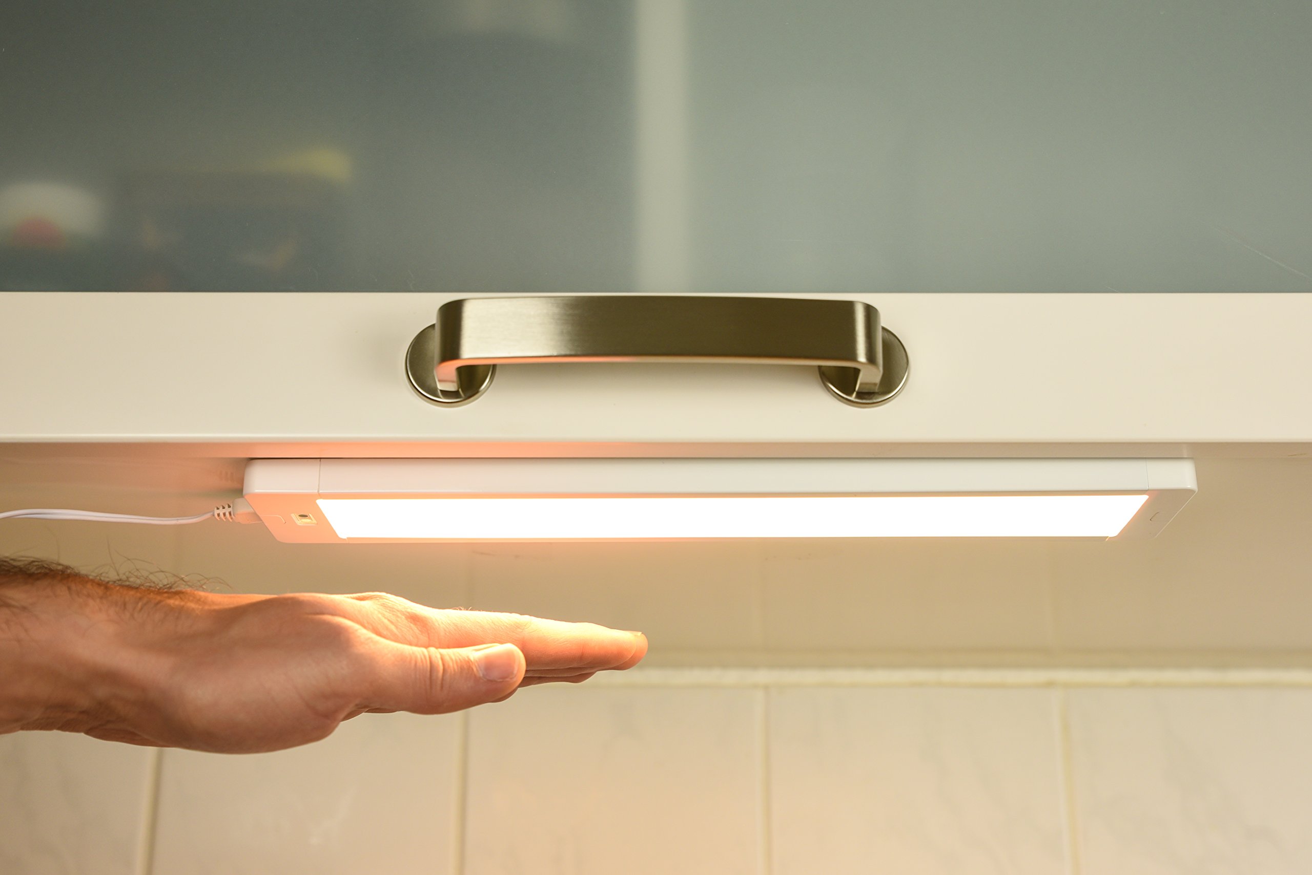 Dualux Neptune Réglette LED | Barre de lumière LED avec détecteur de mouvement, Très Clair et plat, idéal comme lampe de cuisine, blanc 30 cm