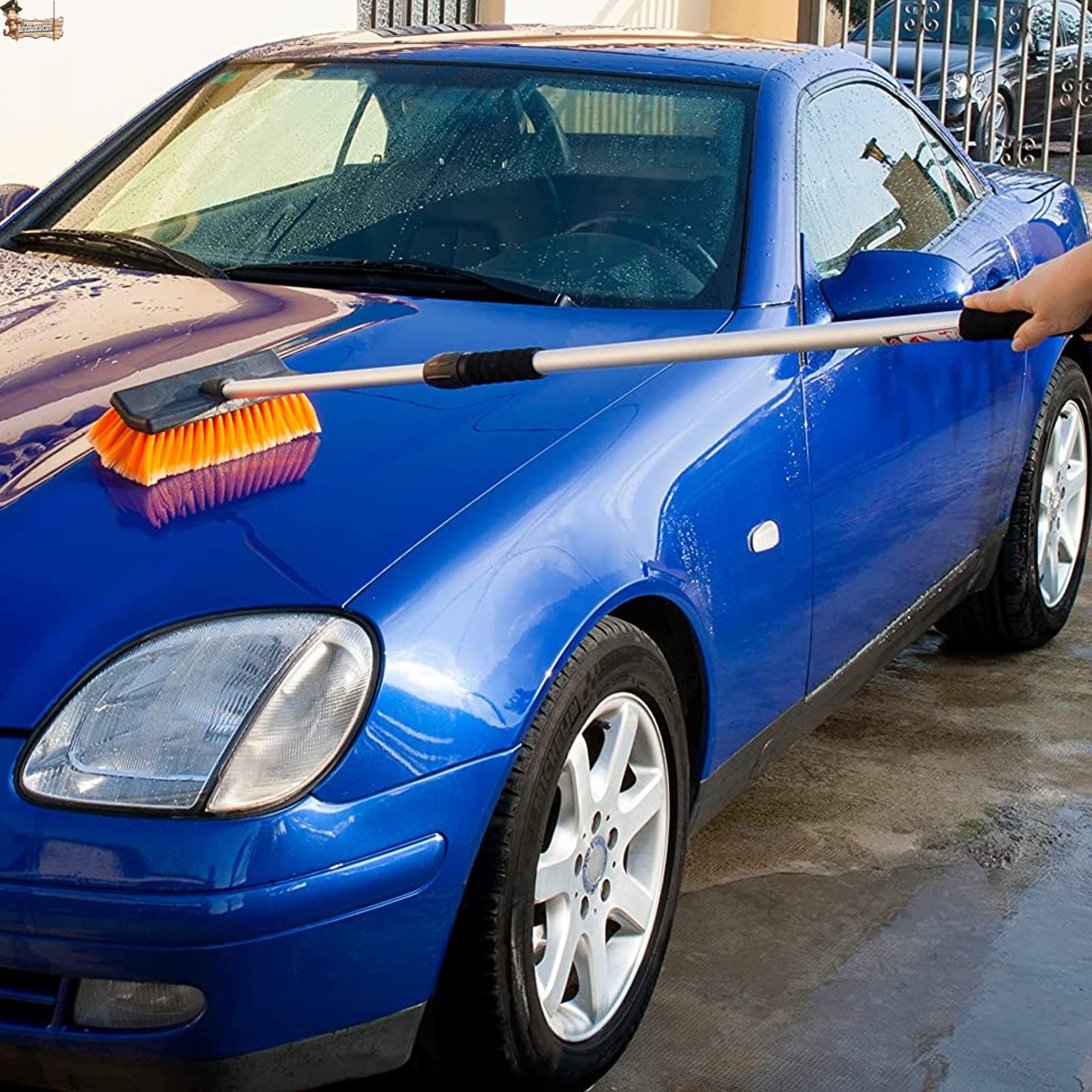 BricoLoco.com Ausziehbare Bürste zum Waschen von Auto, Haushalt, Jalousien, Wohnmobil, Terrasse, mit Wasseranschluss für Schlauch, Teleskop-Autoreiniger.