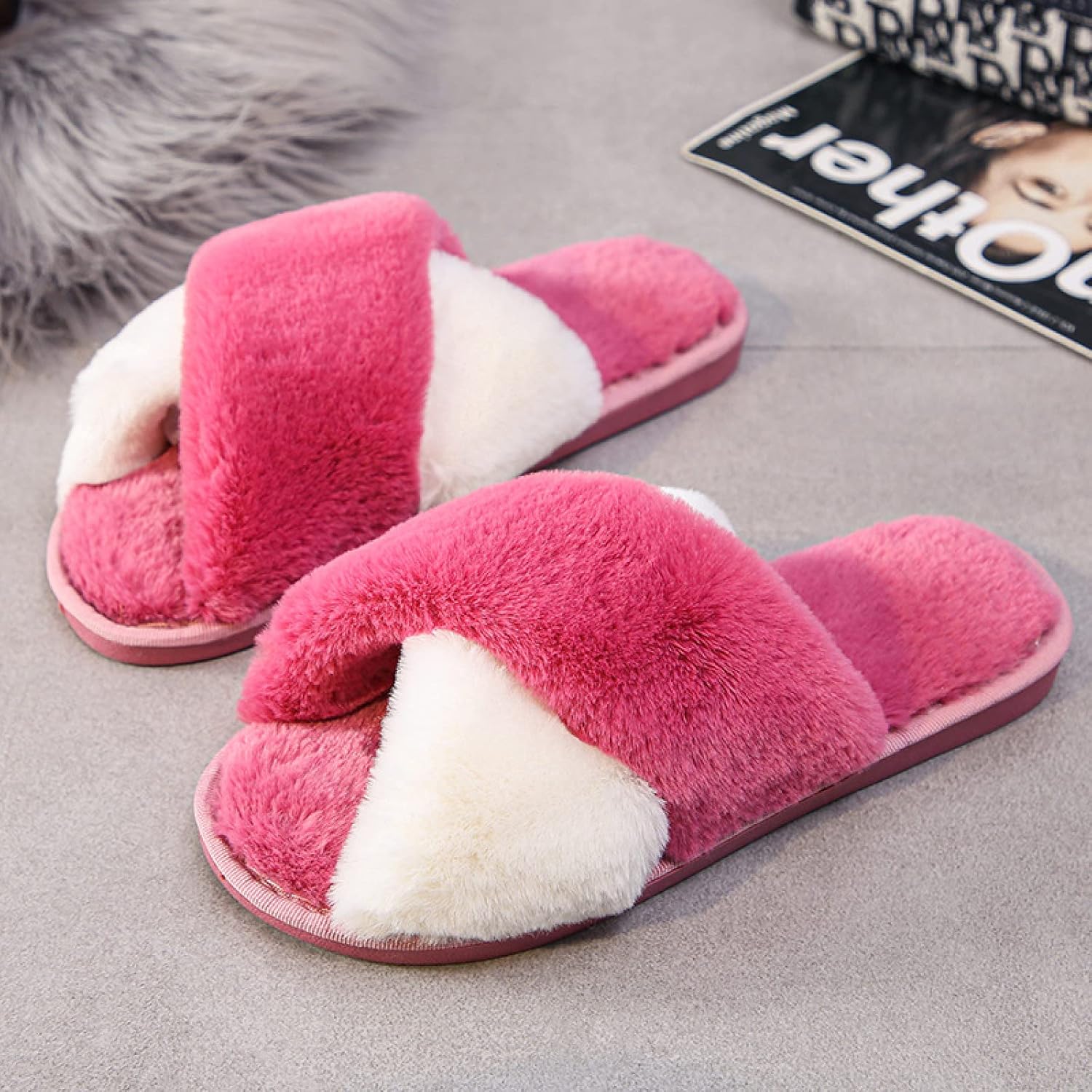 Indoor plush slippers Clearance