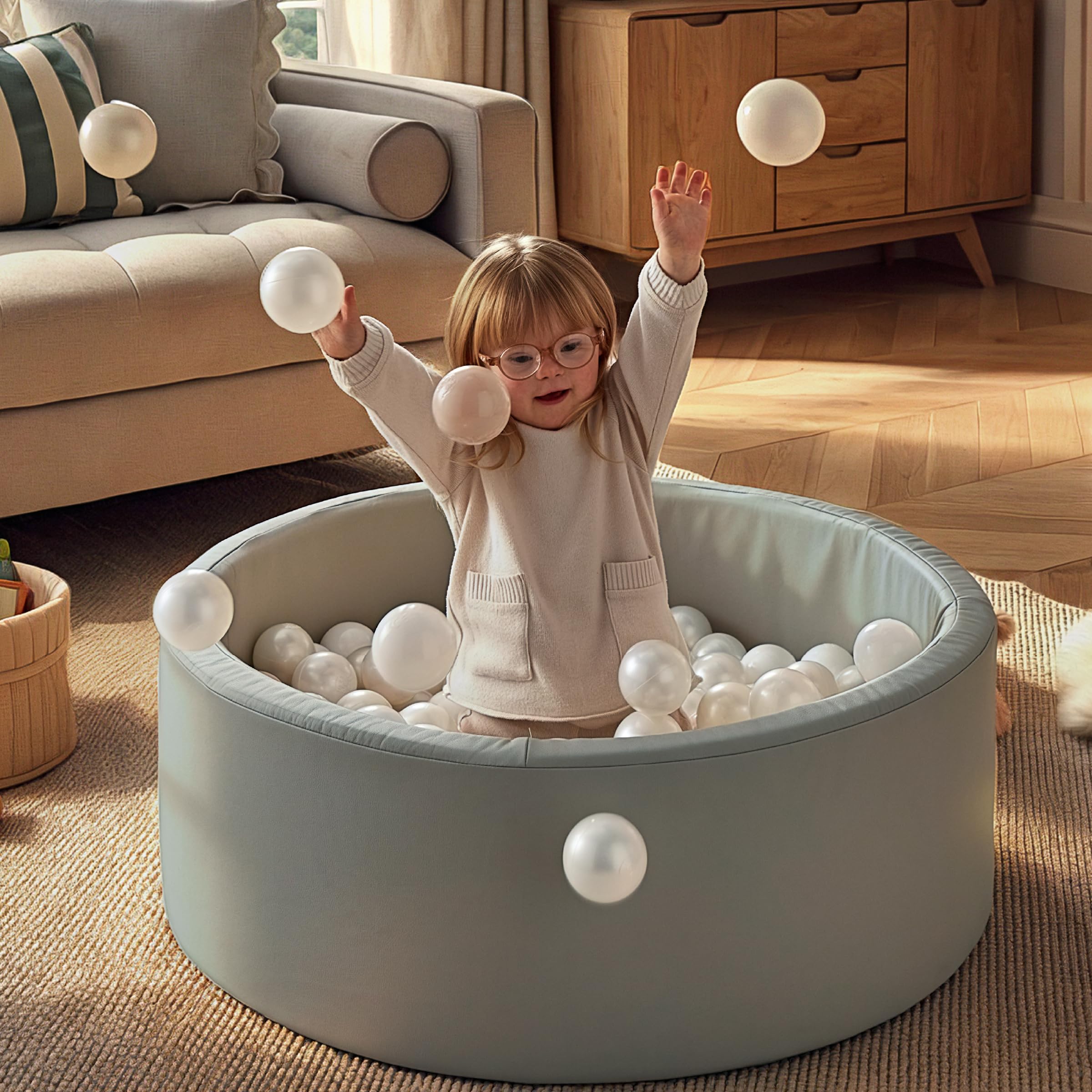 CuddleCo Soft Play Ball Pit con palline in sale marino, incoraggia la fiducia, la coordinazione e il gioco creativo, schiuma leggera, rivestimento in finta pelle lavabile, per lo sviluppo precoce dai
