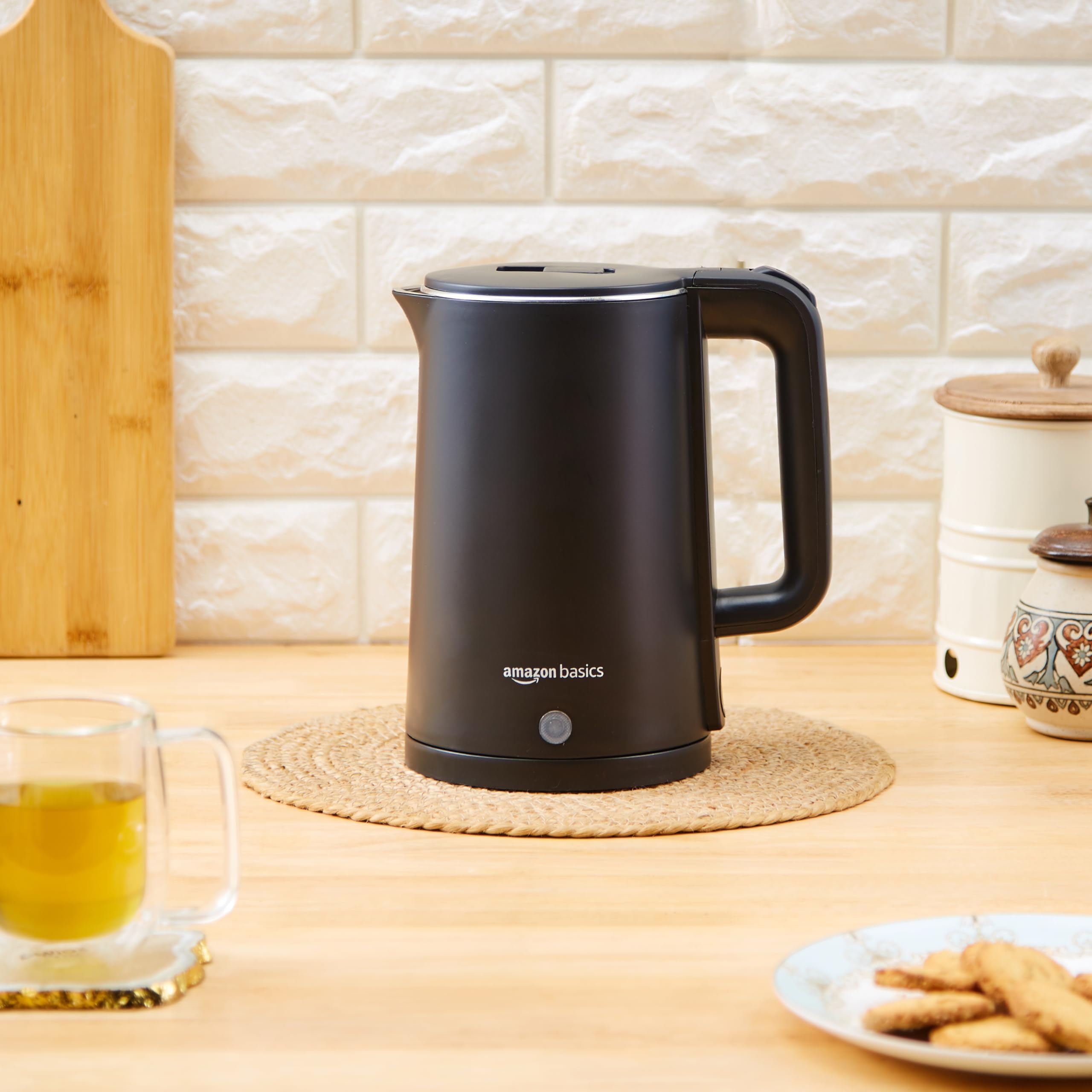 amazon basics 1.5 Liter Cool Touch Electric Kettle| 1350 Watt|Stainless Steel Body|Auto Cut-Off|Triple Safety Protection(Black) 3