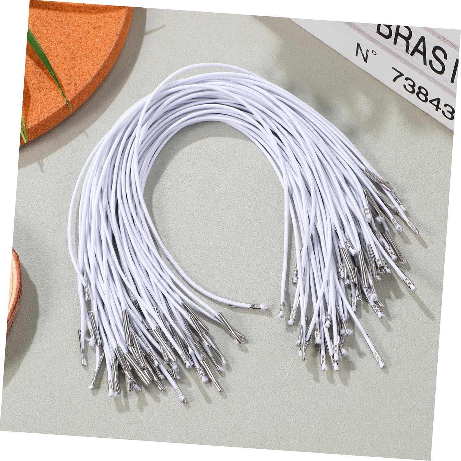 Uonlytech Felt Mask Elastic 50pcs Elastic Cords Stretch Round String with Barbs for Mask Making and Crafting