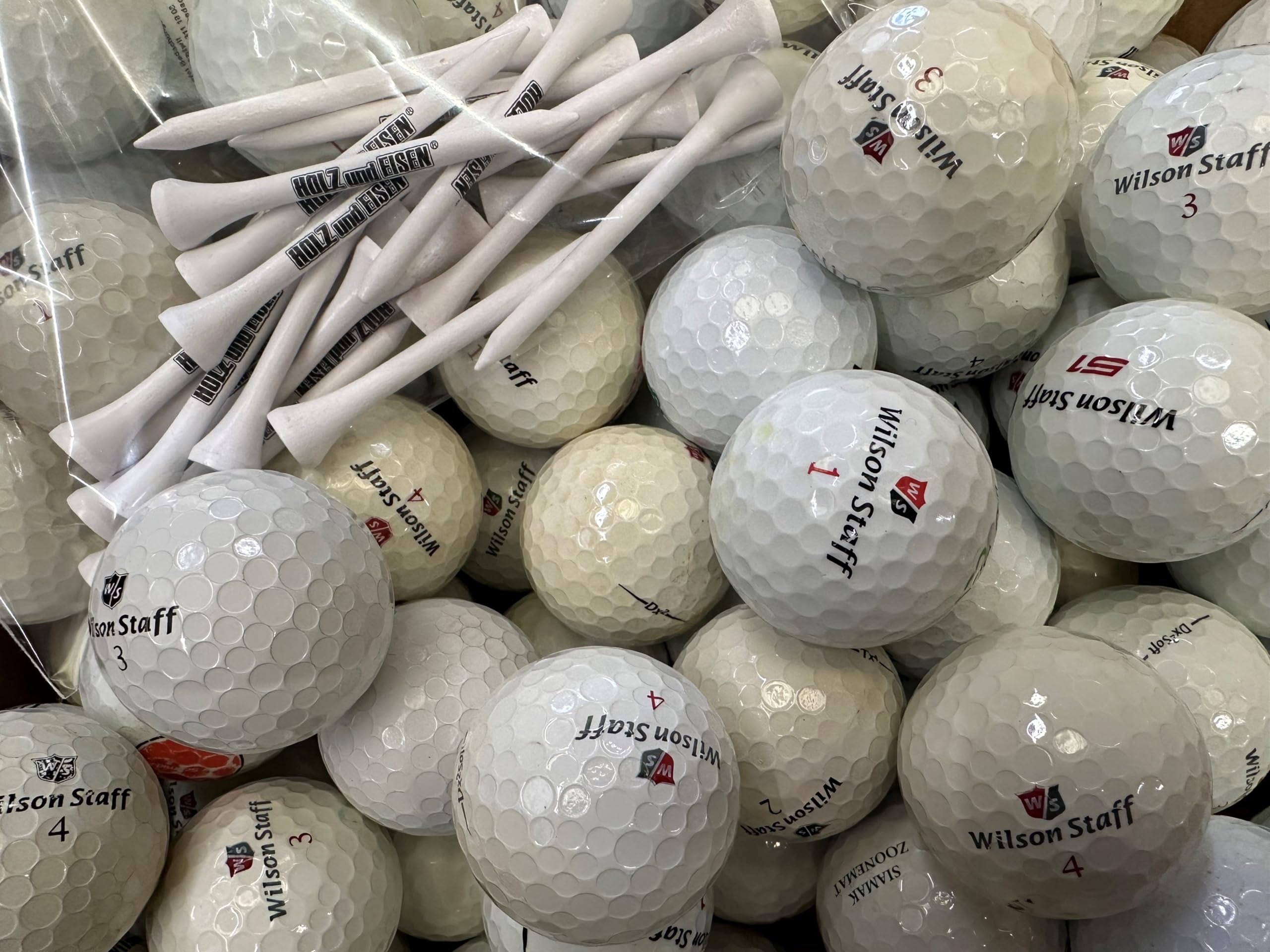 100 Wilson Mix - Lakeballs/Golfbälle - Qualität AA/AAA - Plus 20 Holztees