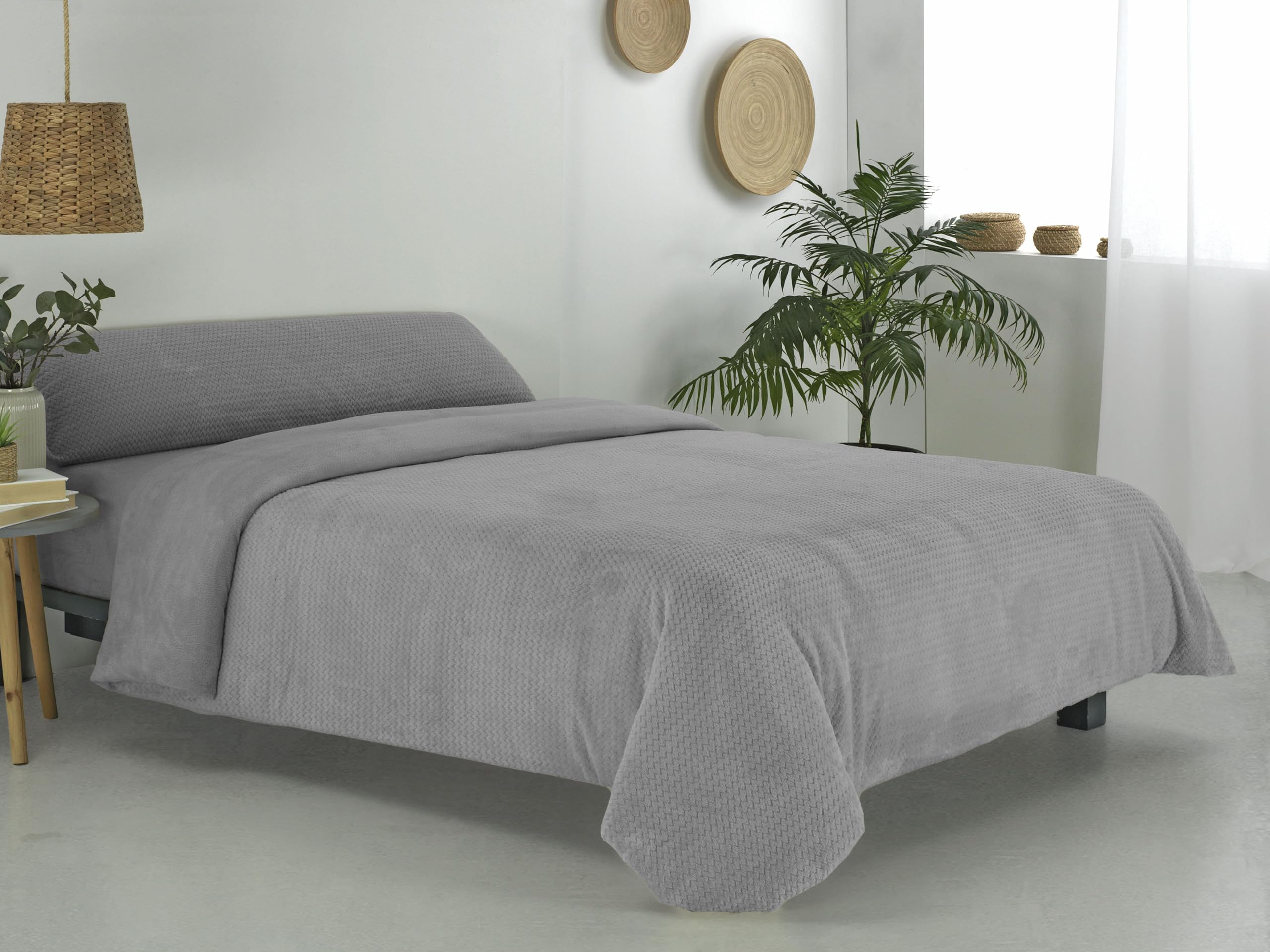 Donegal Collections Funda Nórdica Coralina Cama 150 Gris - Funda Nordica Cama 150 Coralina - Incluye 1 Funda de Almohada - Funda Nordica Tacto Extra Suave Ideal Invierno y Otoño 200 gr² Antiácaros